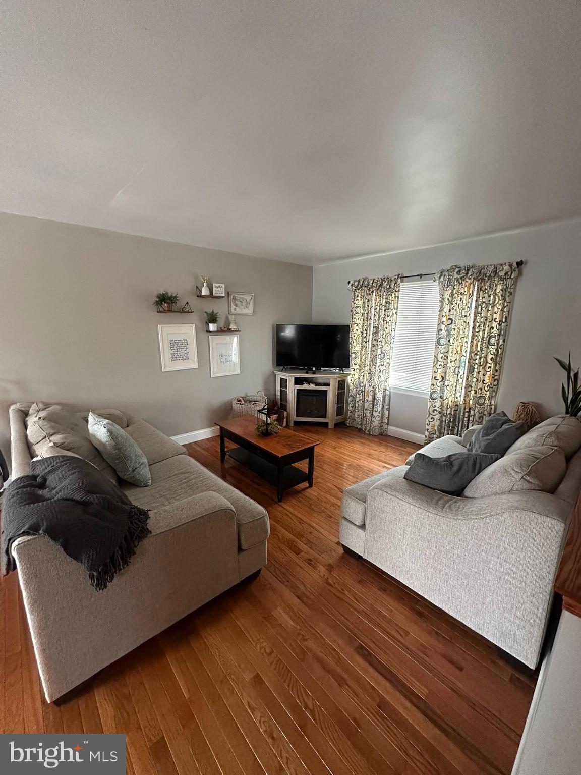 EDGEWOOD EAST SEC B - Residential