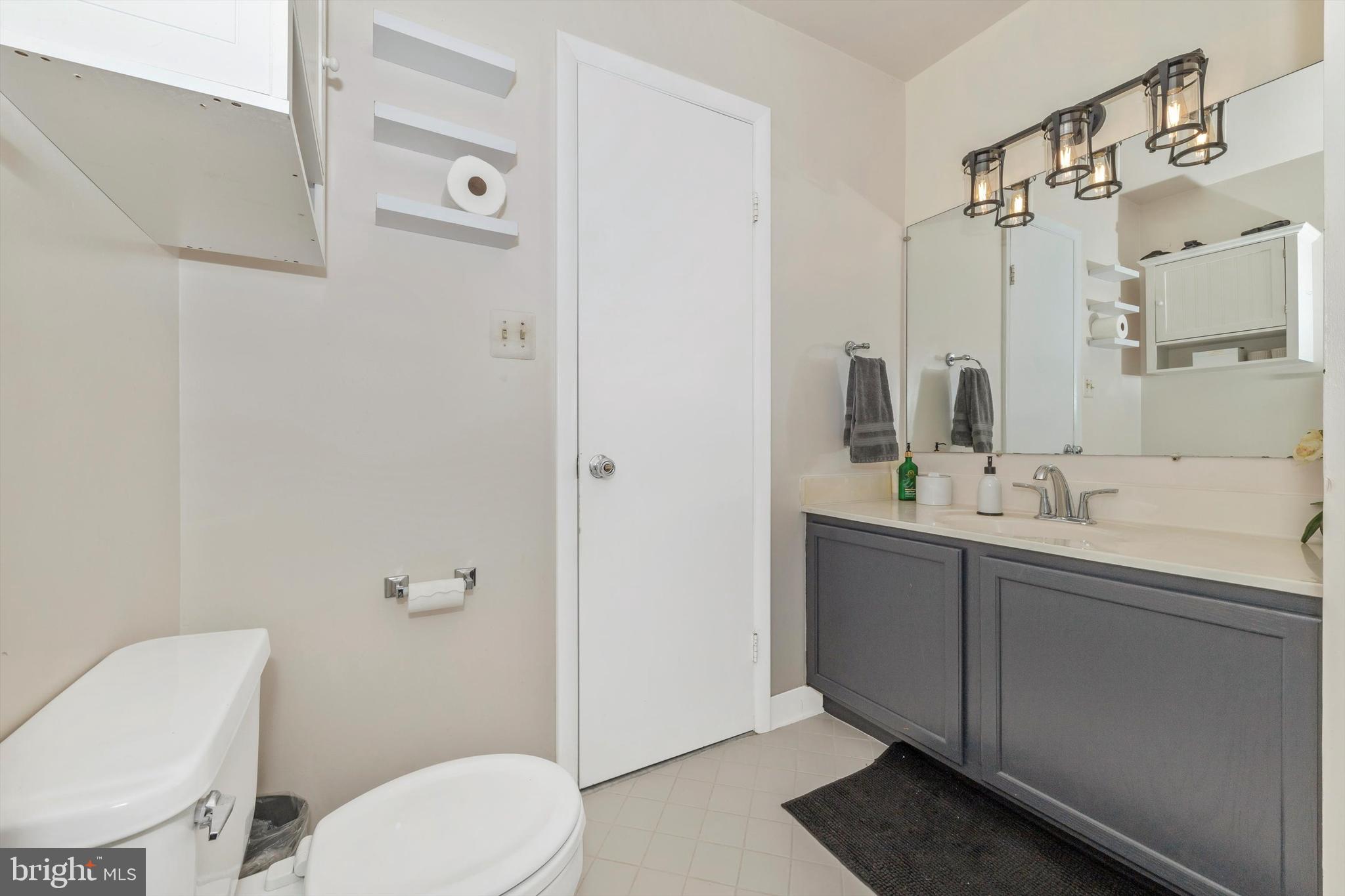 WILLOW COVE TOWNHOMES - Residential