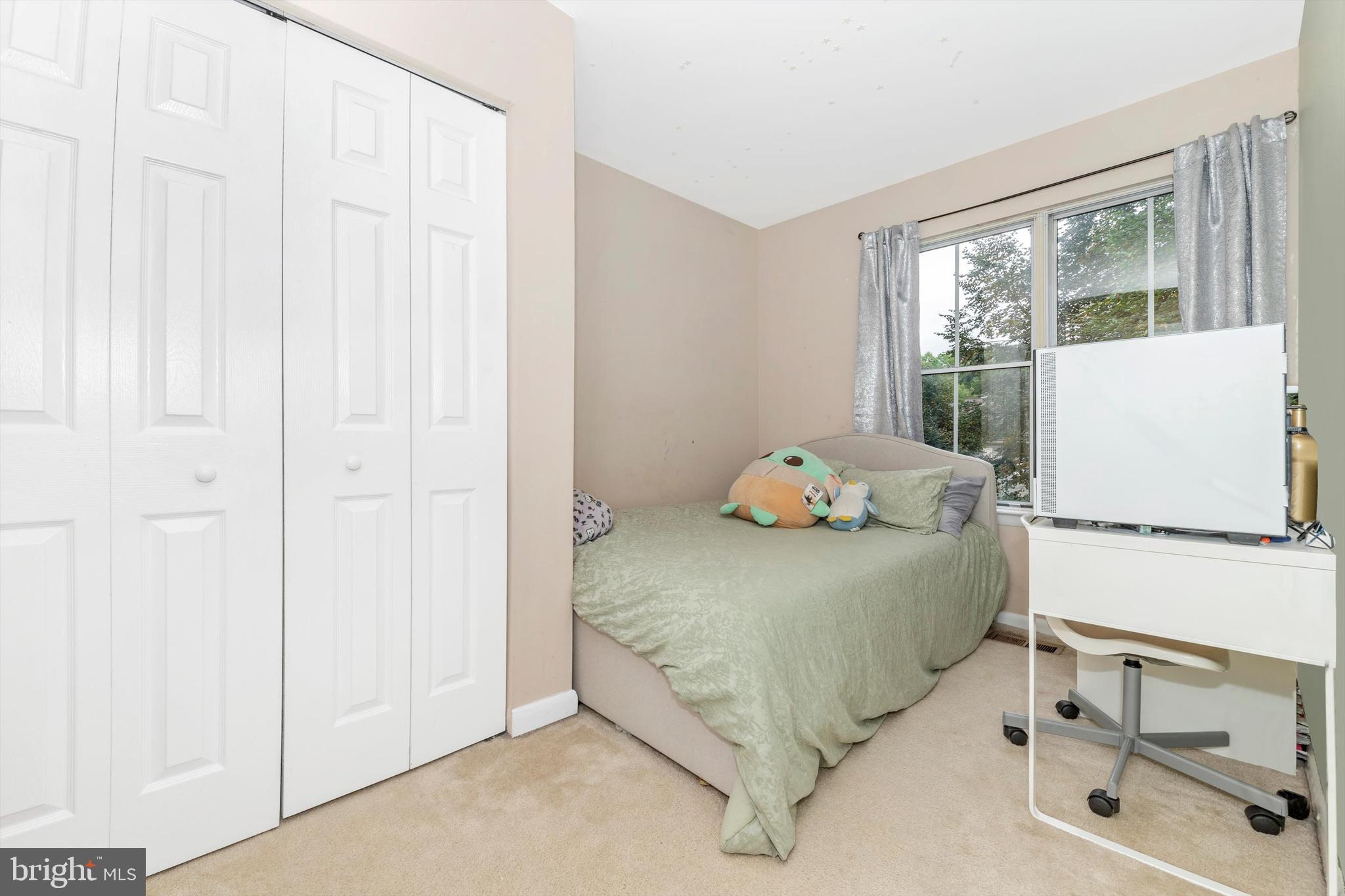 WILLOW COVE TOWNHOMES - Residential