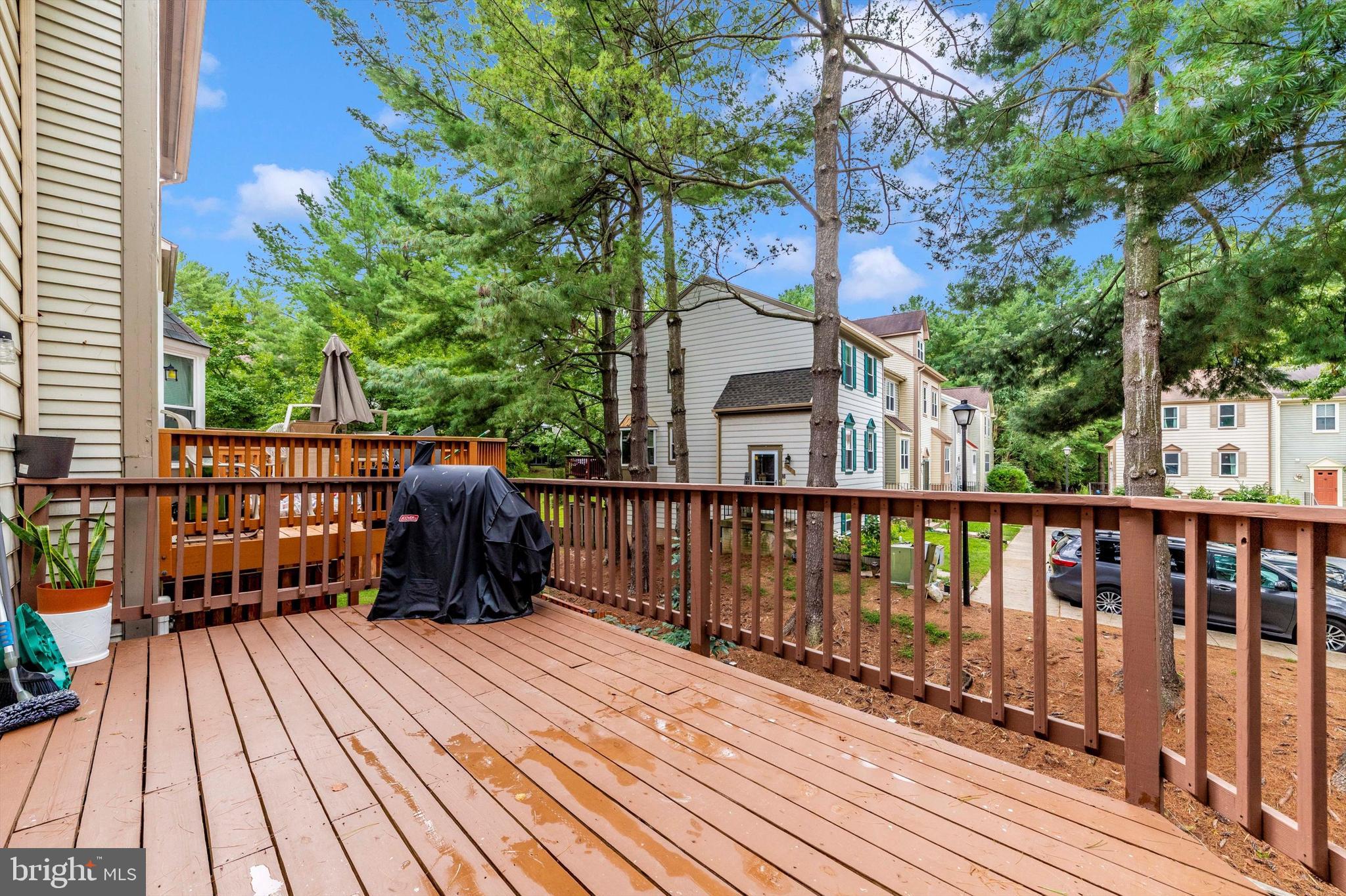 WILLOW COVE TOWNHOMES - Residential