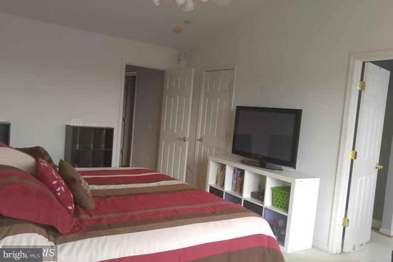 WEXFORD - Residential Lease