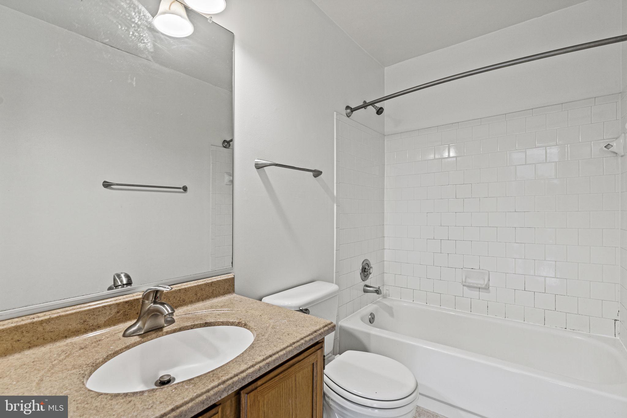 WINSLOW CHASE - Residential