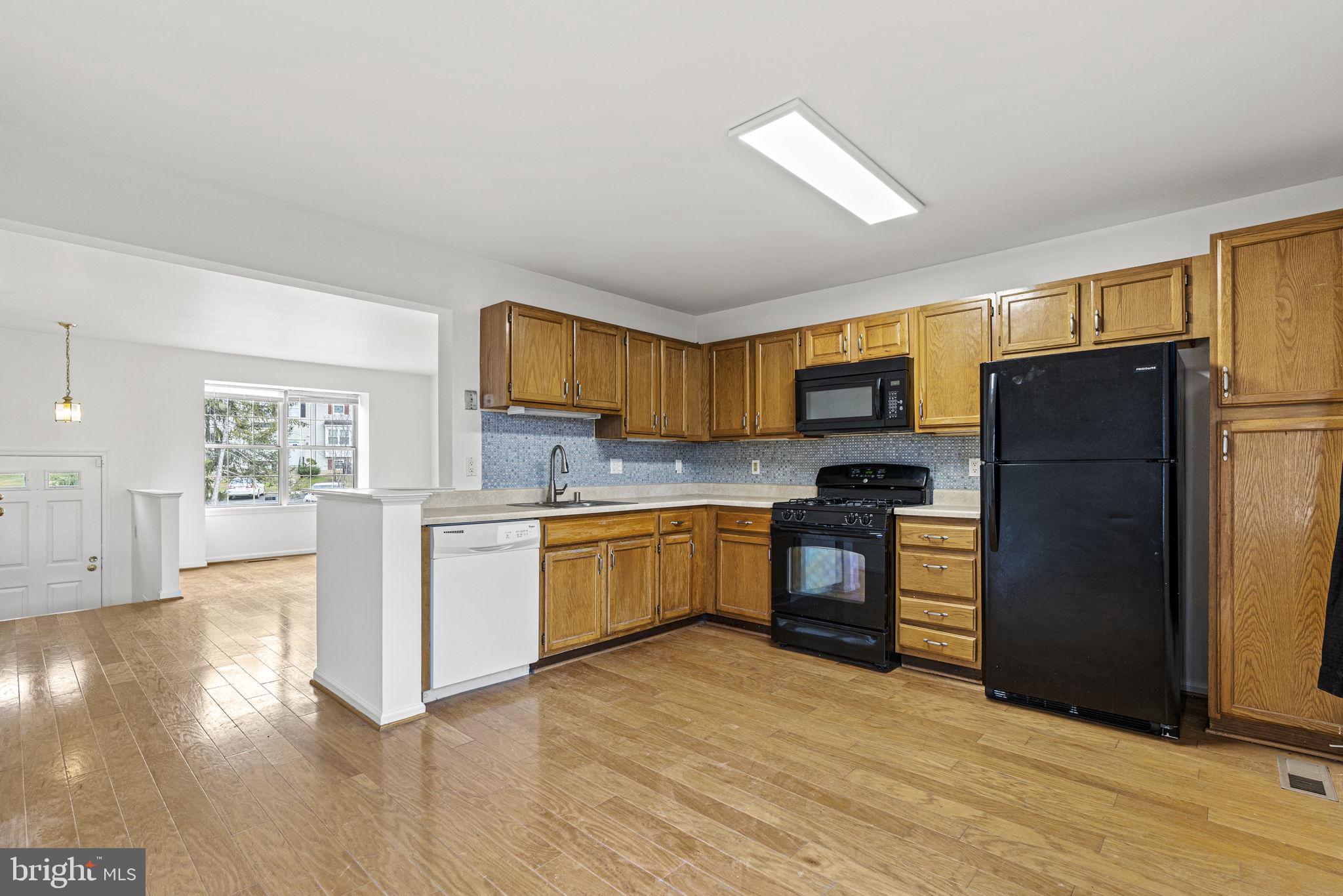 WINSLOW CHASE - Residential