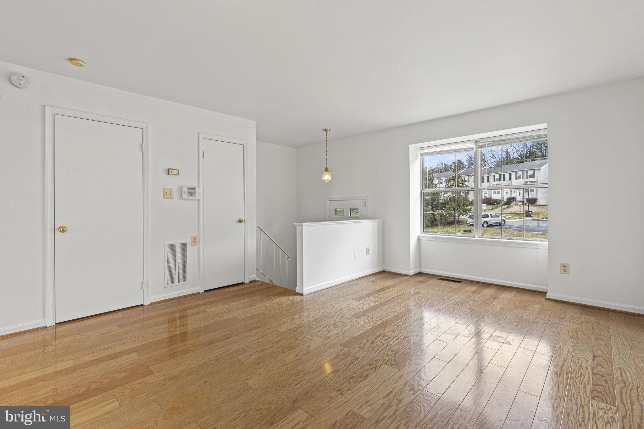 WINSLOW CHASE - Residential