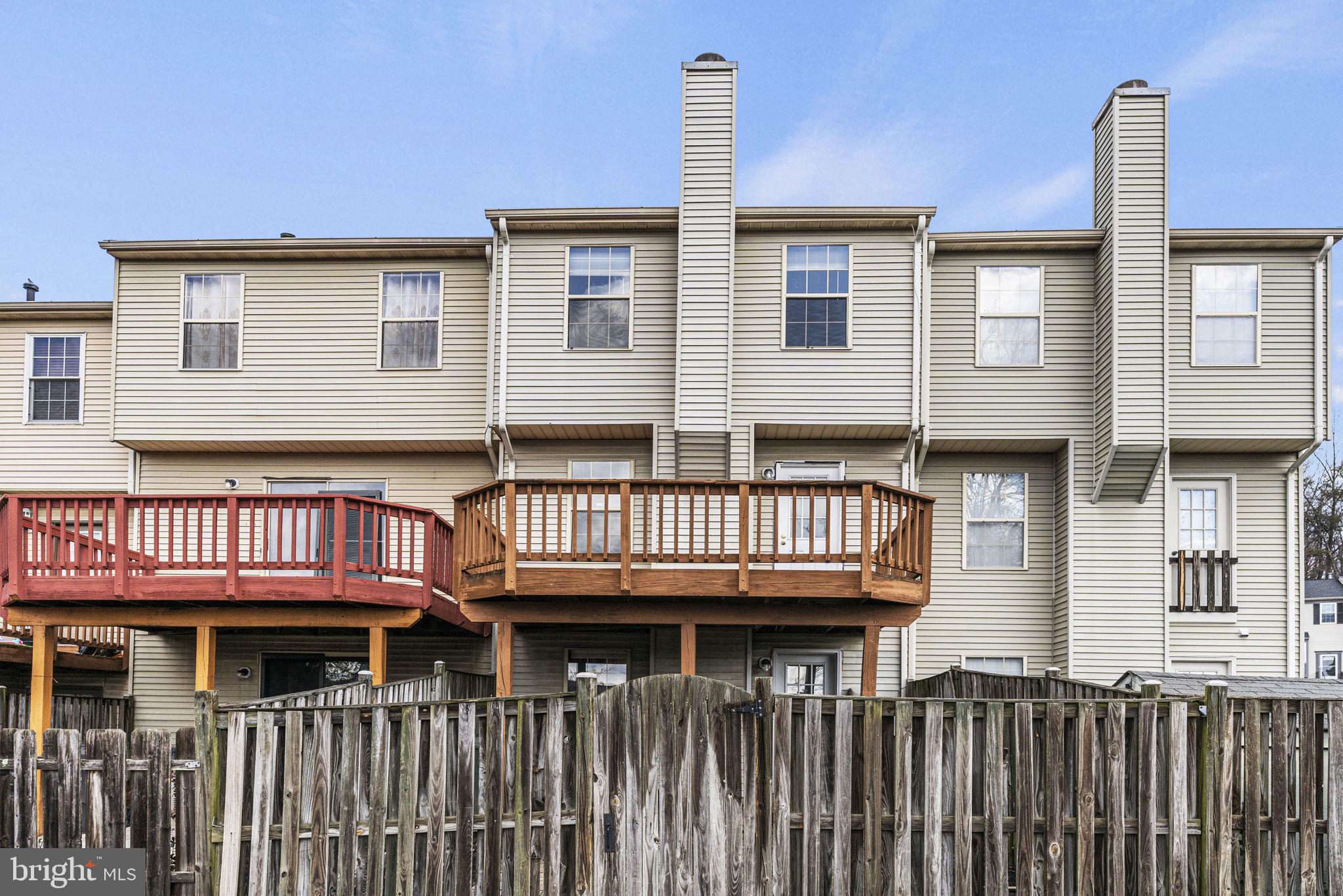 WINSLOW CHASE - Residential