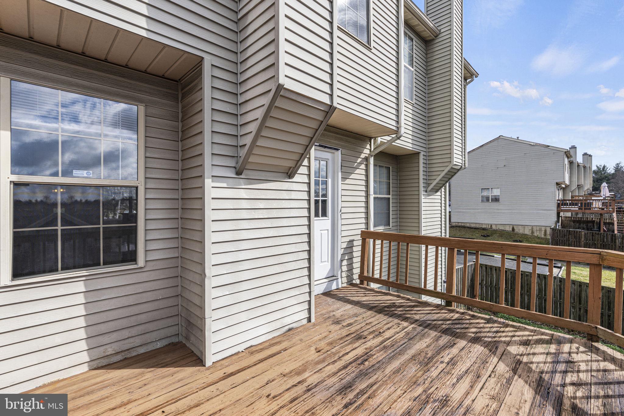 WINSLOW CHASE - Residential