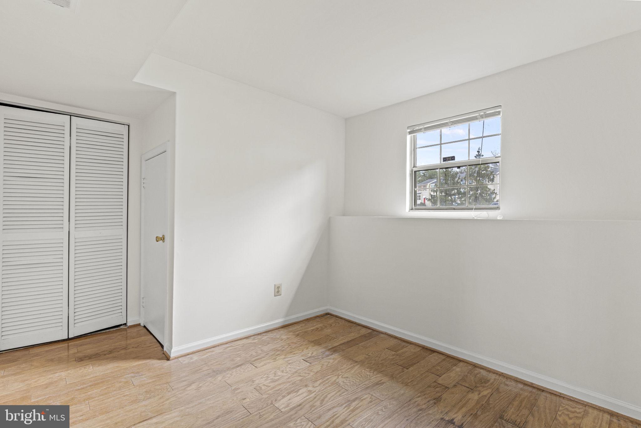 WINSLOW CHASE - Residential