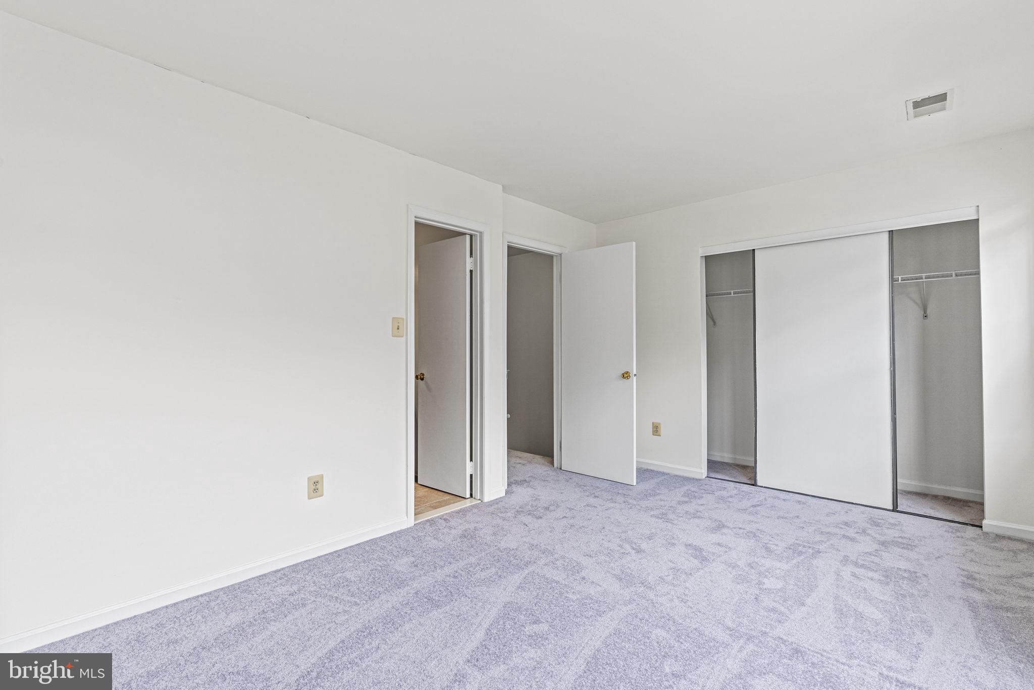 WINSLOW CHASE - Residential