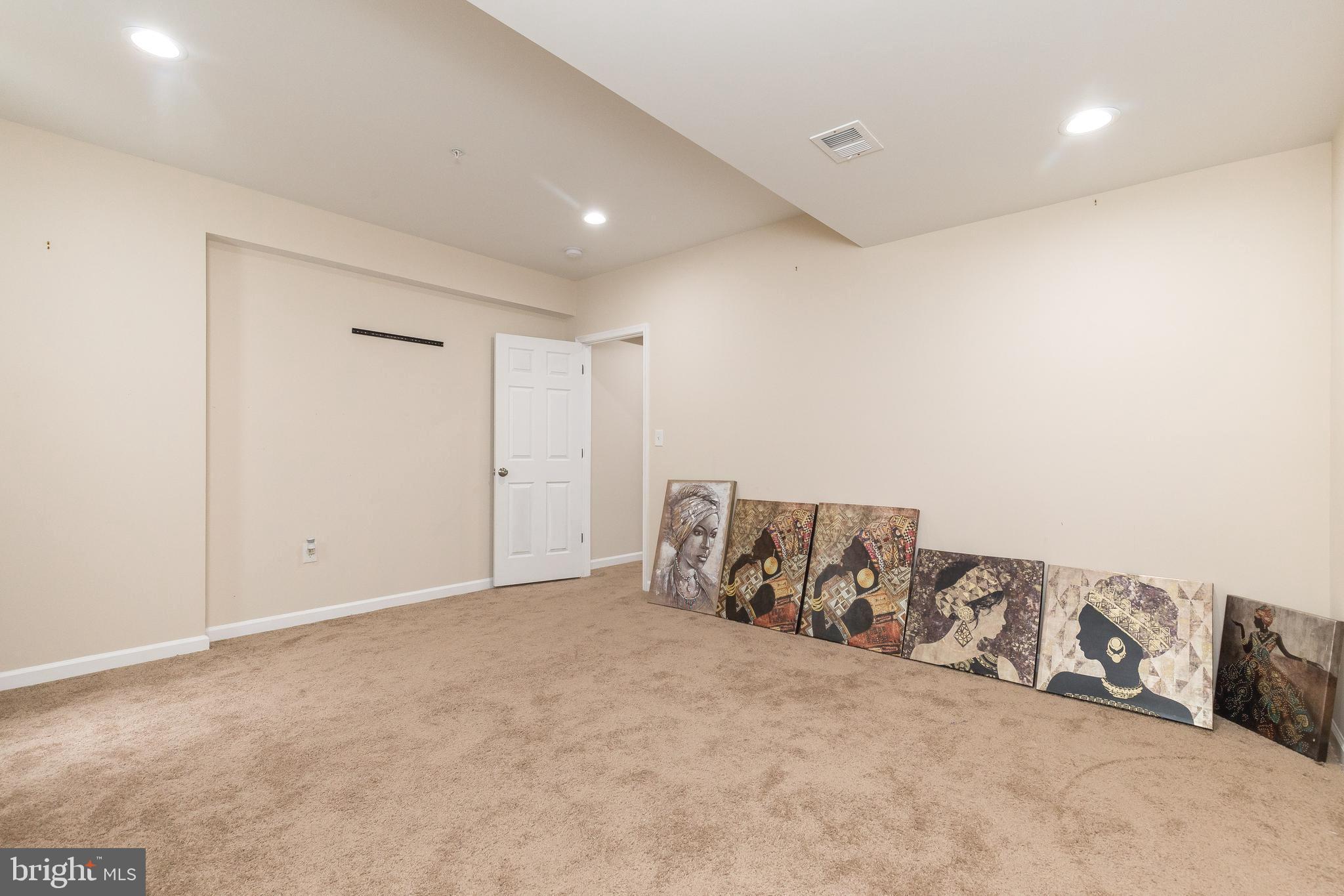 WOODBURN ESTATES - Residential