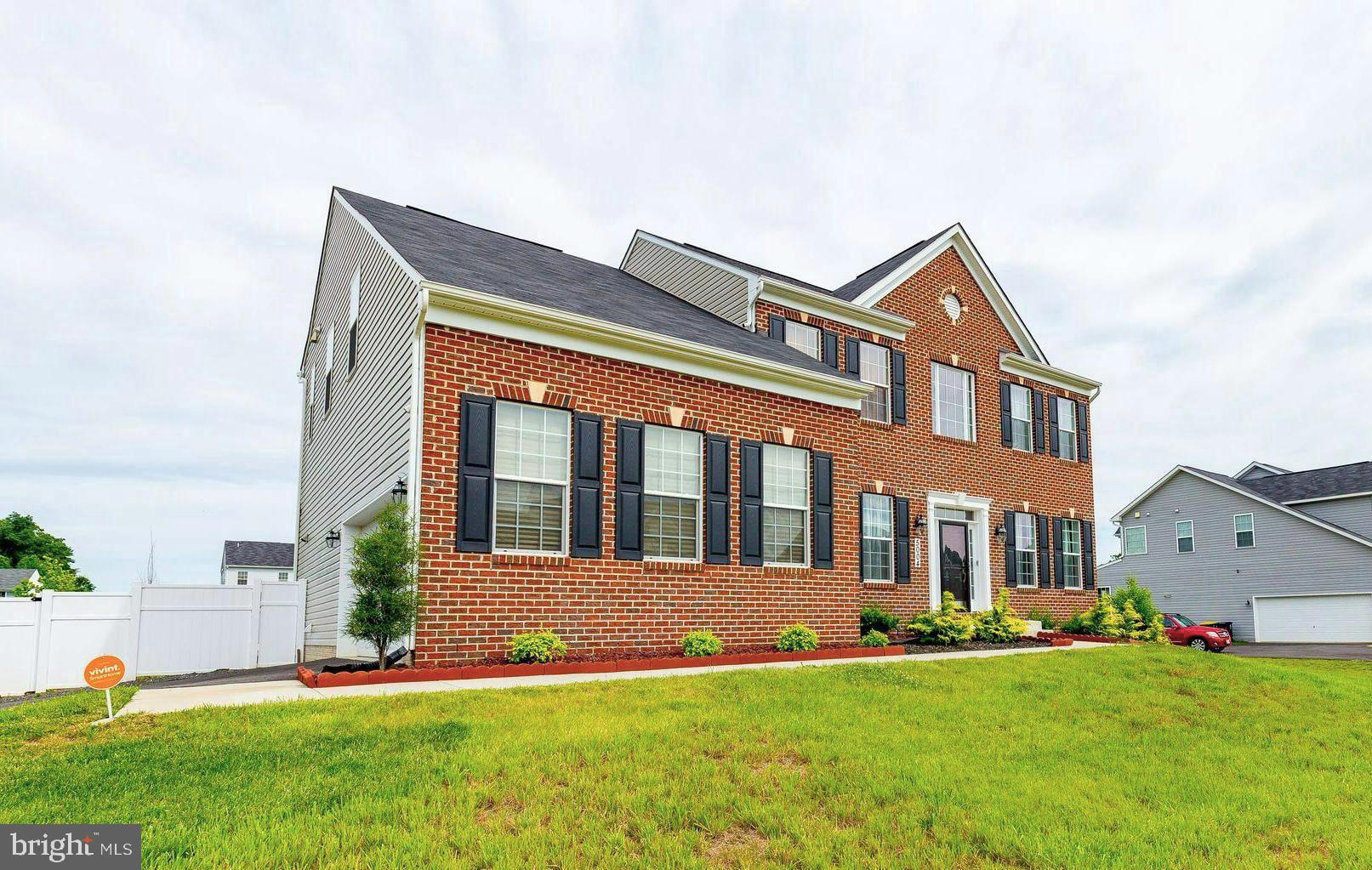 WOODBURN ESTATES - Residential