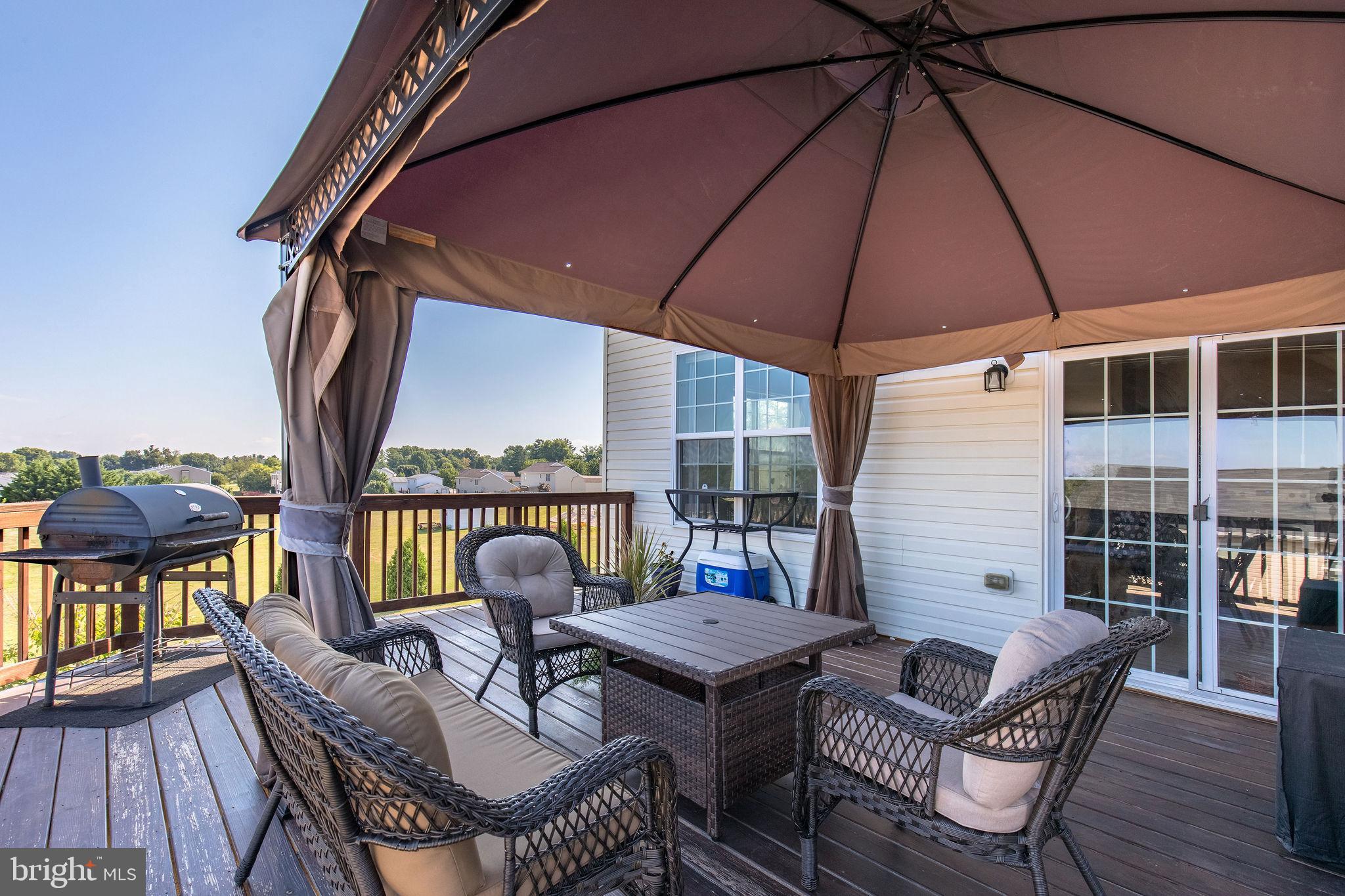 IRON BRIDGE LANDING - Residential