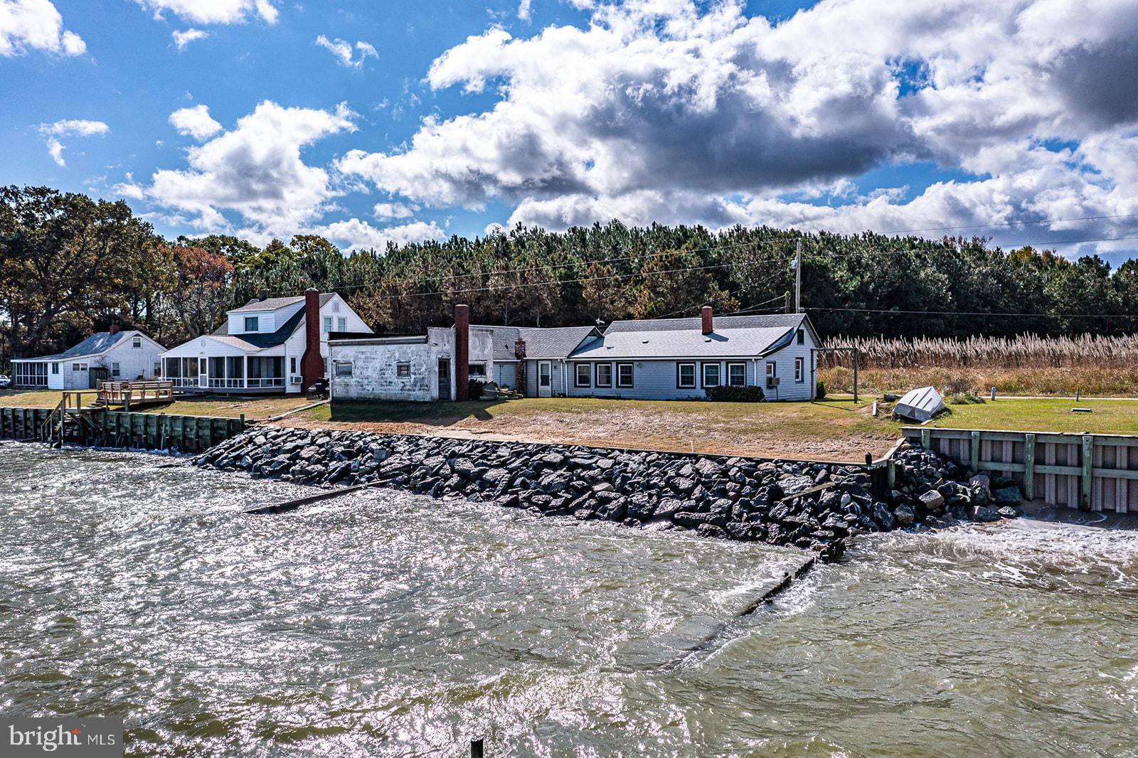 NOT IN SUBDIVISION - Residential