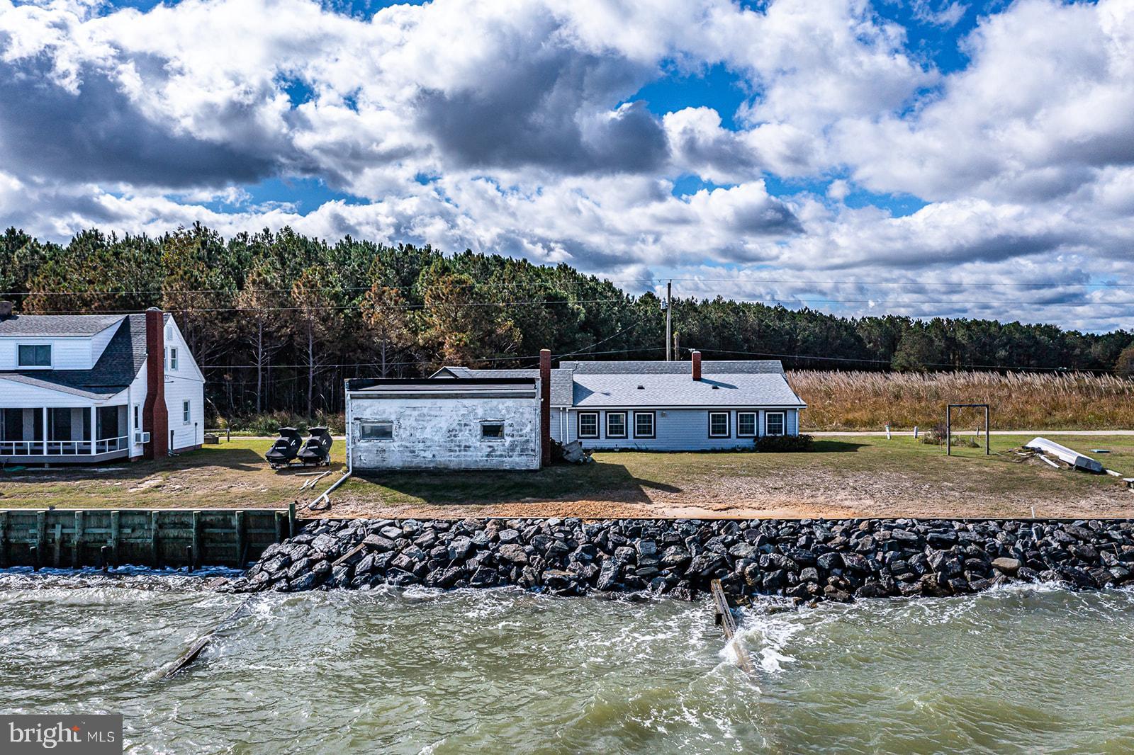 NOT IN SUBDIVISION - Residential