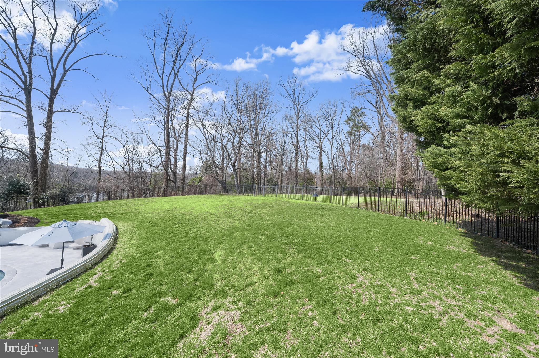 GIBSON ISLAND - Residential