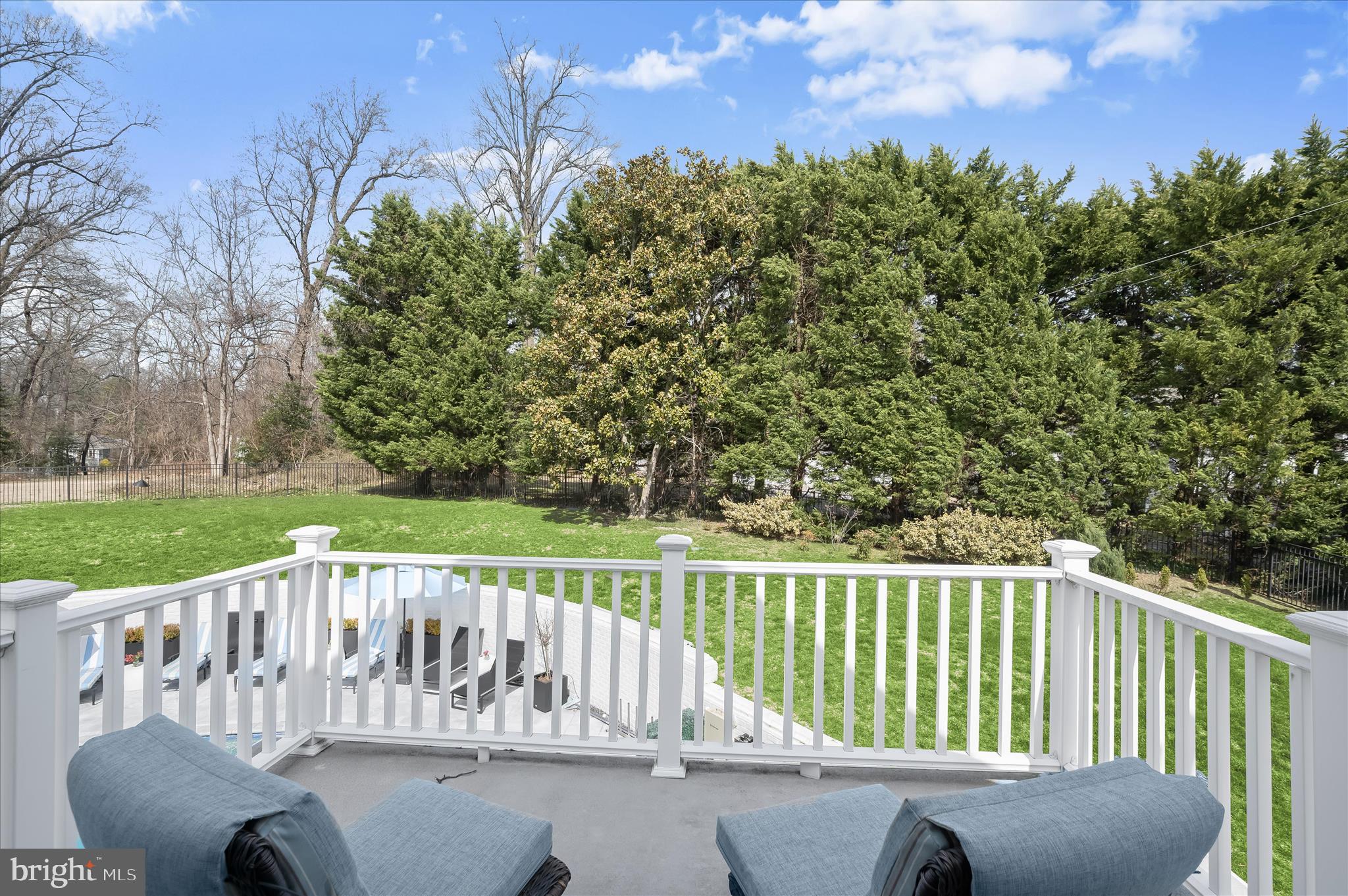 GIBSON ISLAND - Residential