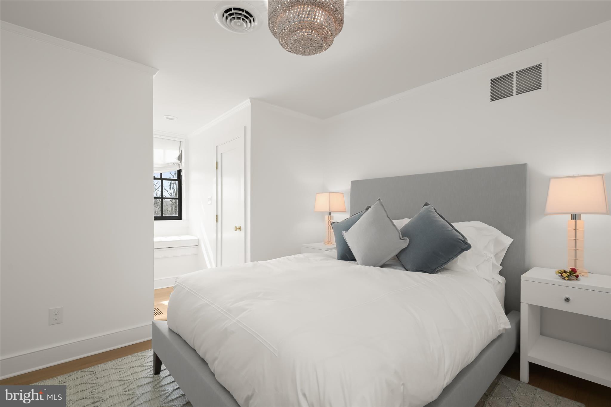 GIBSON ISLAND - Residential