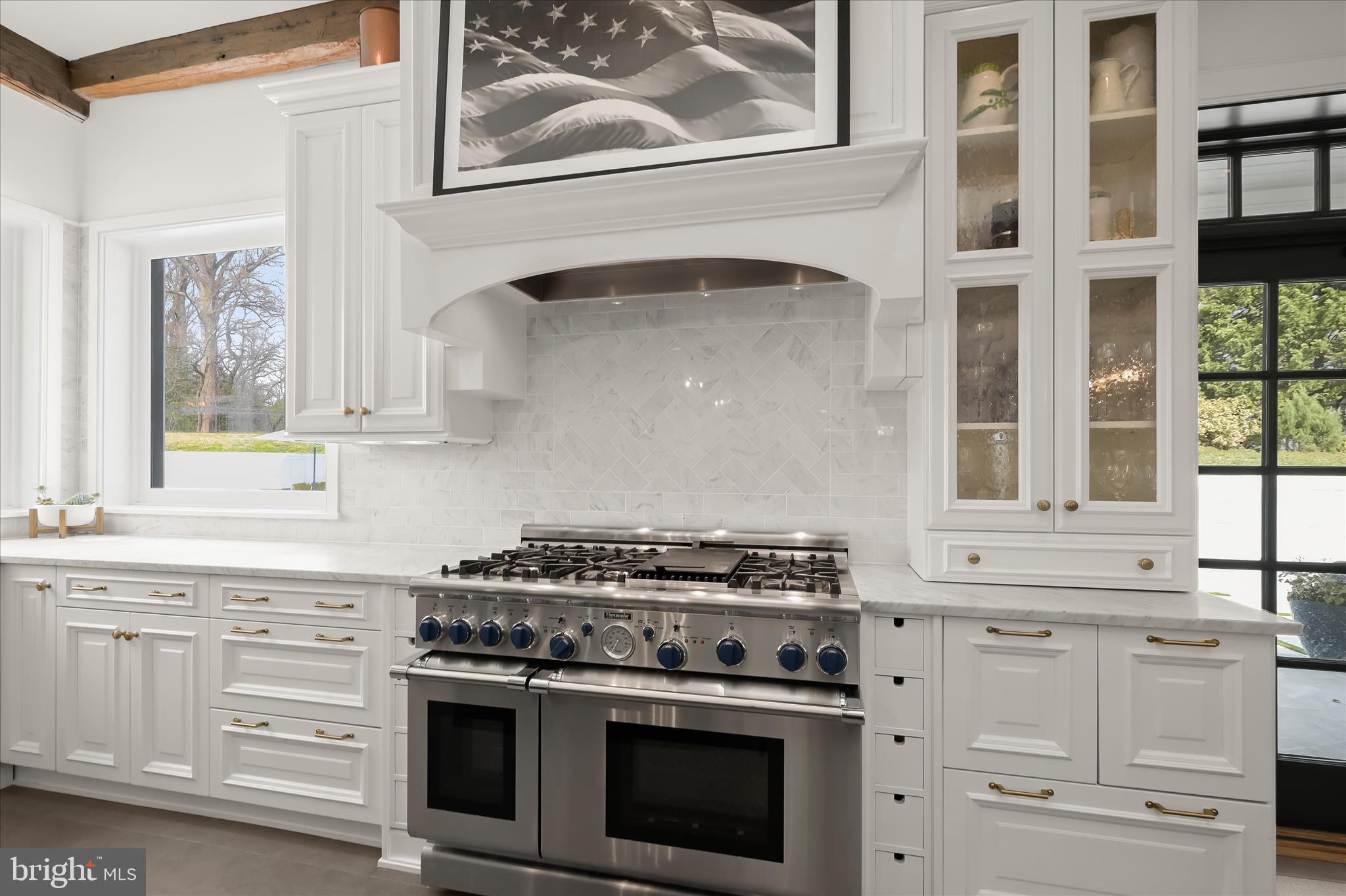 GIBSON ISLAND - Residential