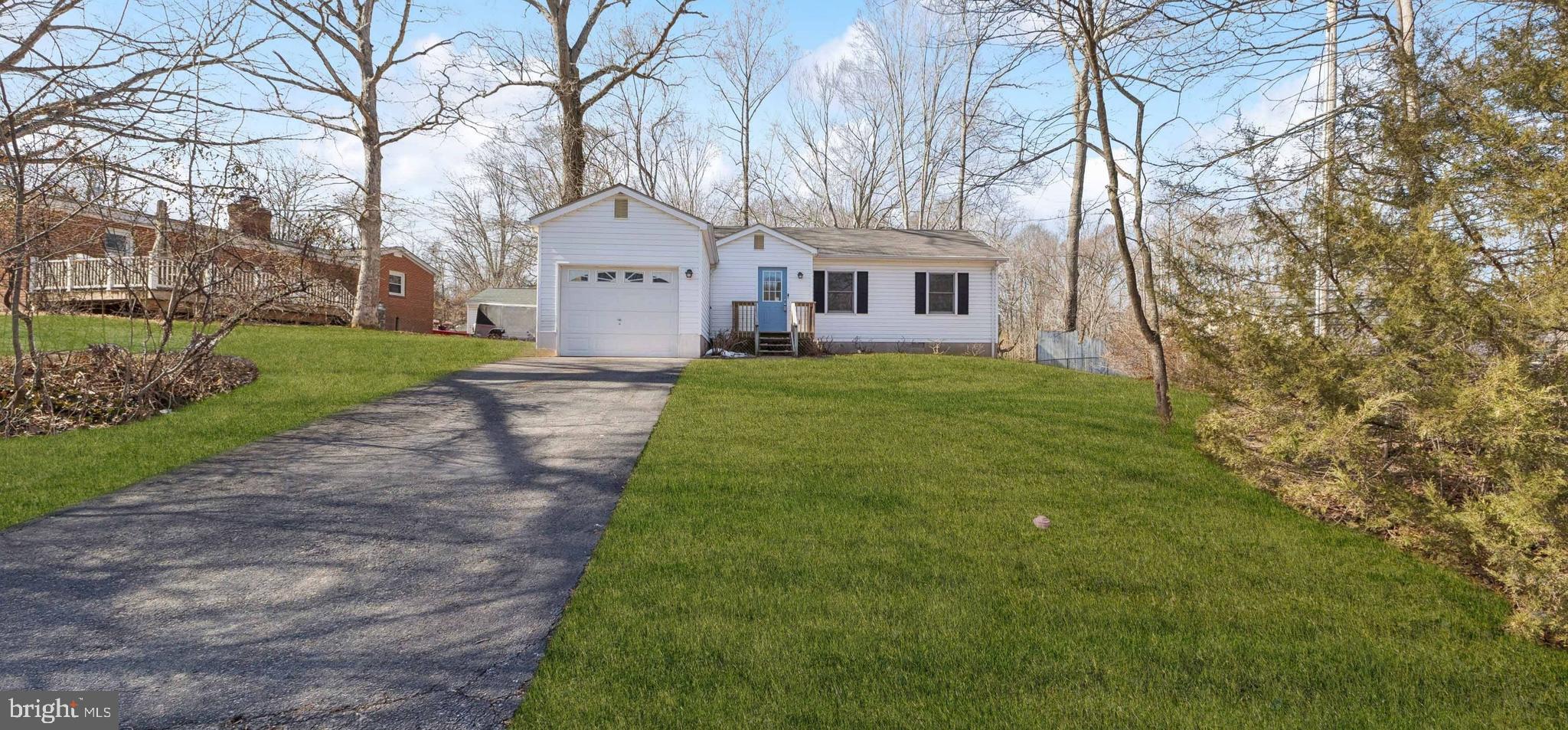 YORKSHIRE ACRES - Residential