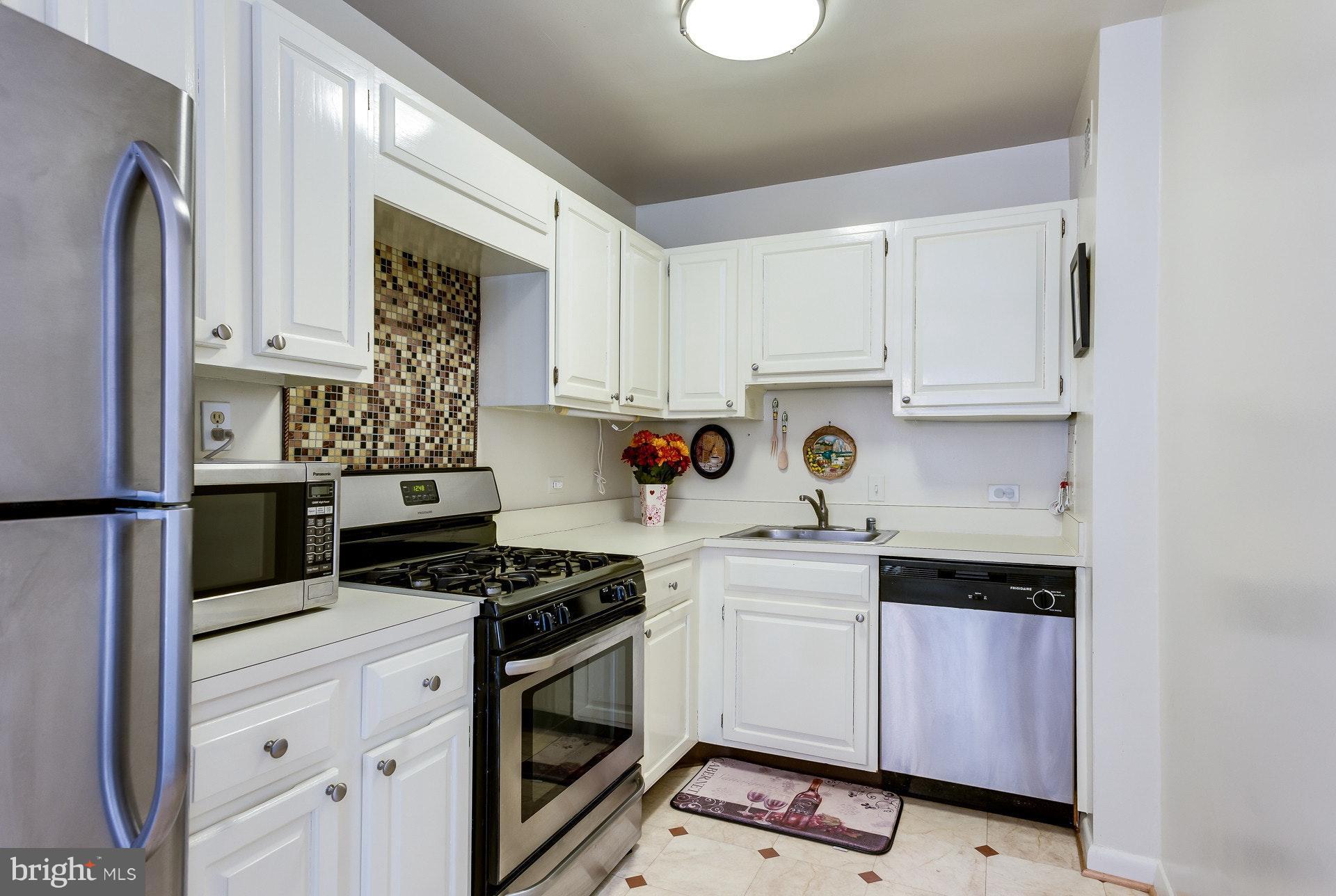 CARDINAL HOUSE - Residential