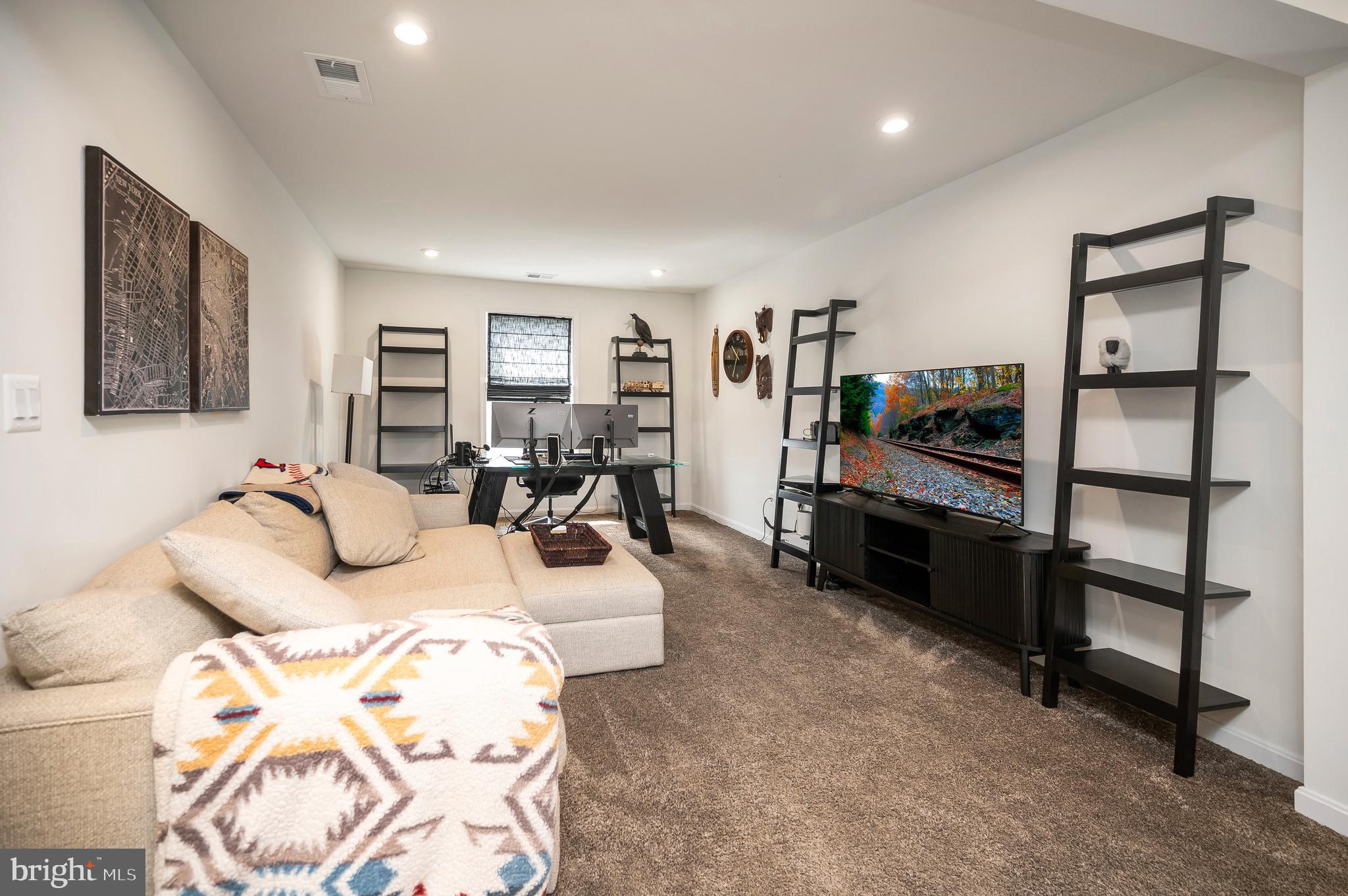 PENDLETON - Residential