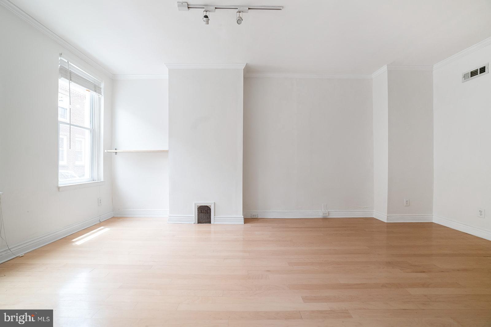 FISHTOWN - Residential Lease