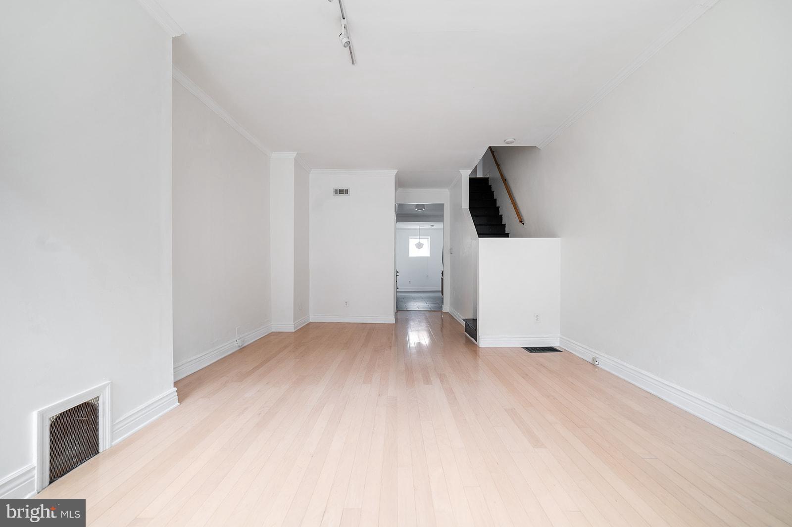 FISHTOWN - Residential Lease