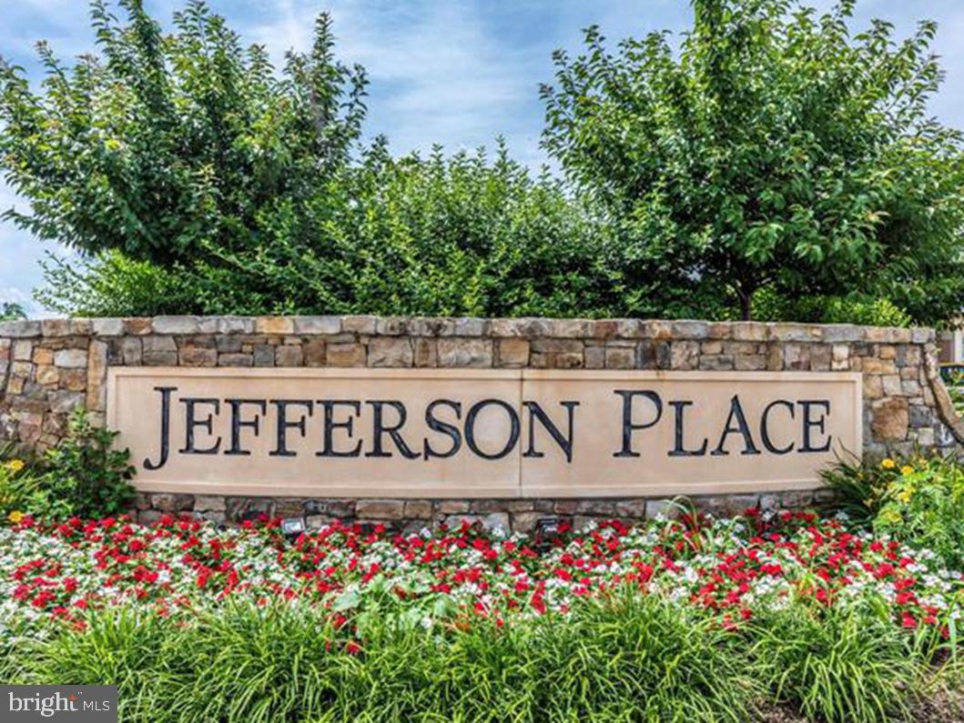 JEFFERSON PLACE - Residential Lease