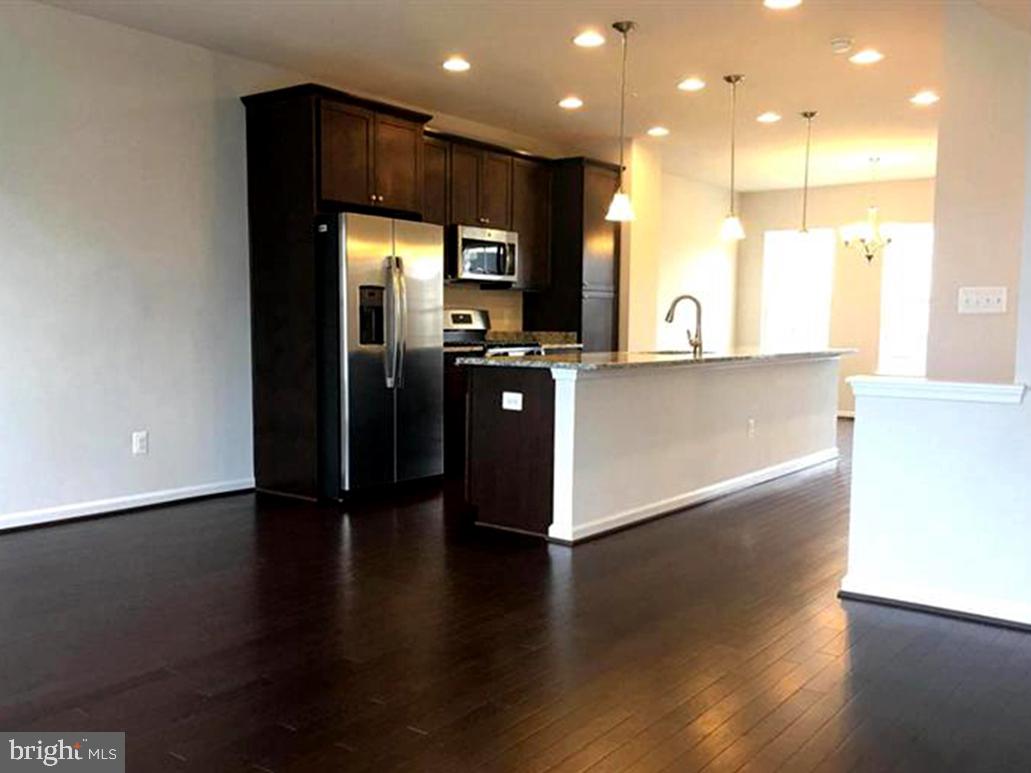 JEFFERSON PLACE - Residential Lease