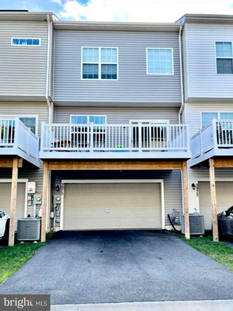 JEFFERSON PLACE - Residential Lease