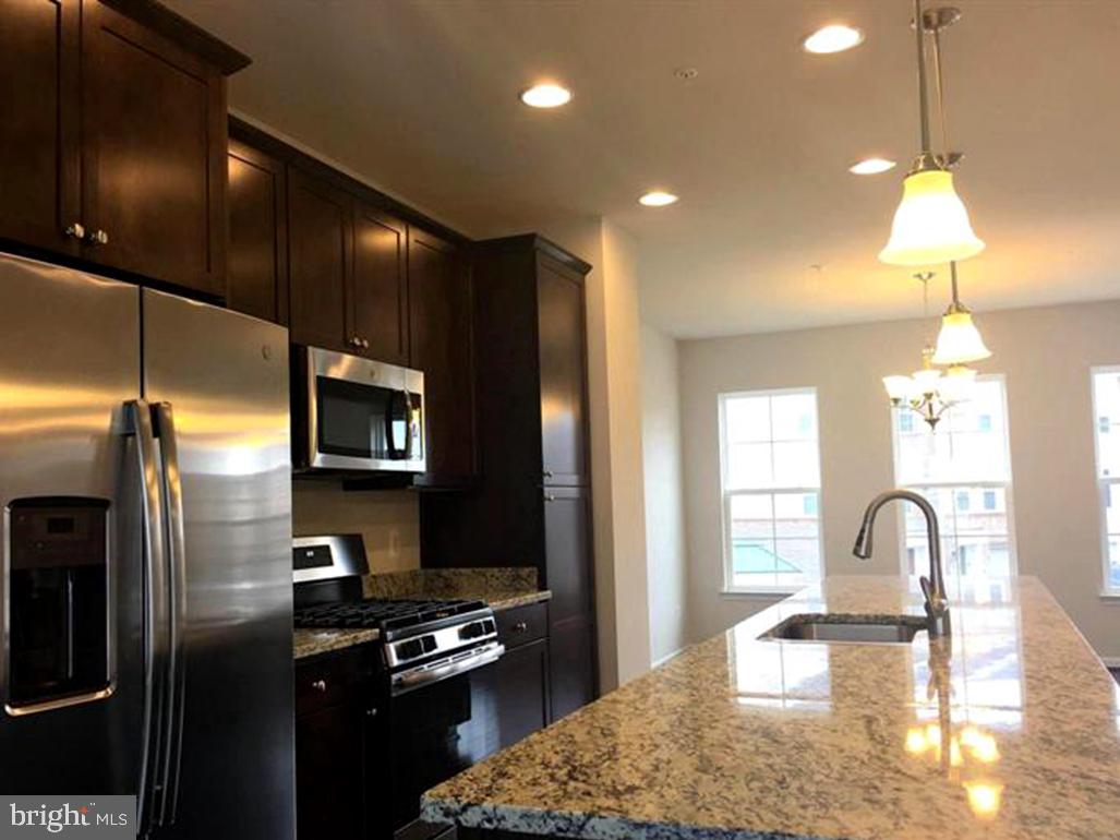 JEFFERSON PLACE - Residential Lease