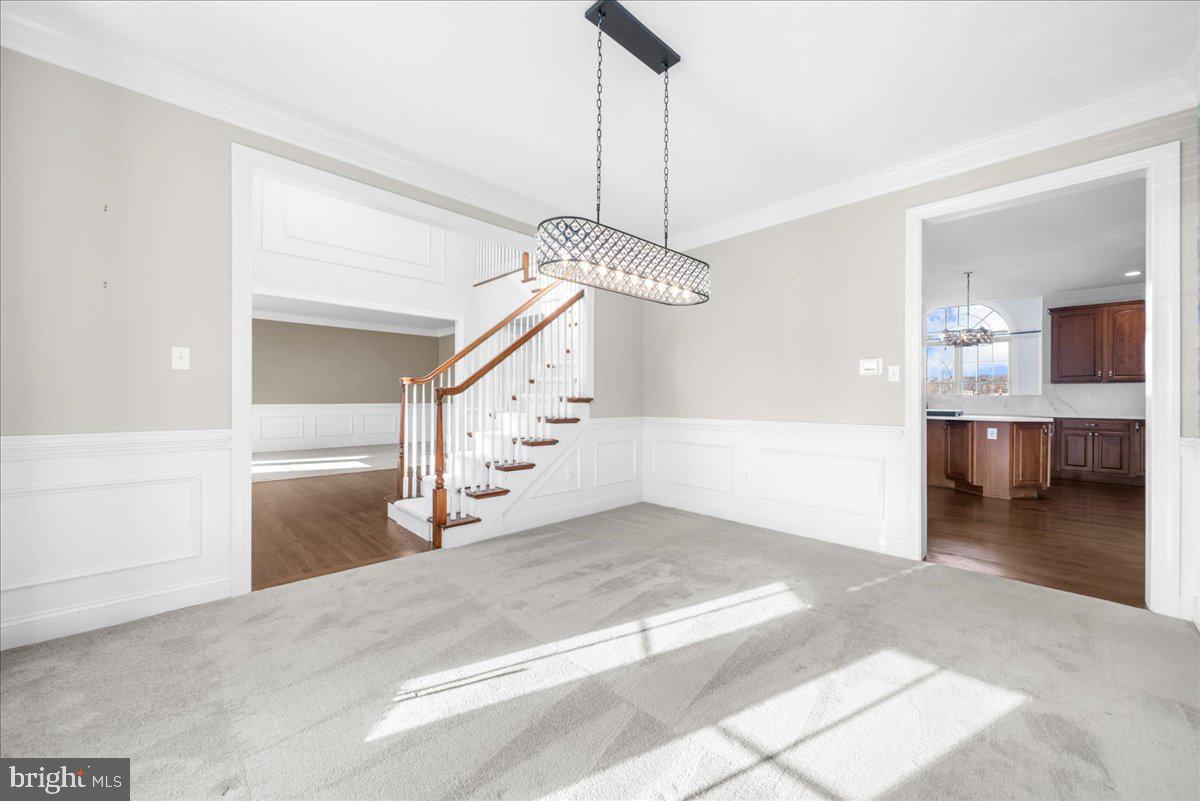 COUNTRY CLUB ESTS - Residential