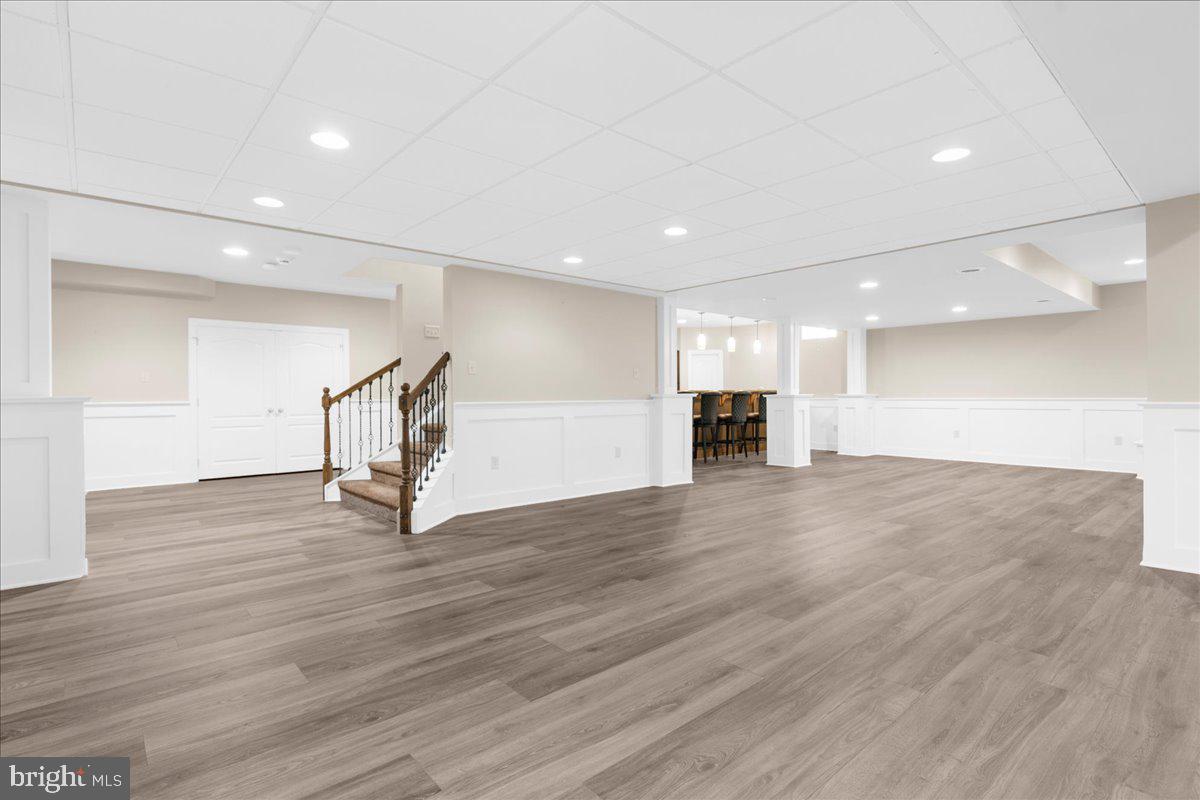 COUNTRY CLUB ESTS - Residential