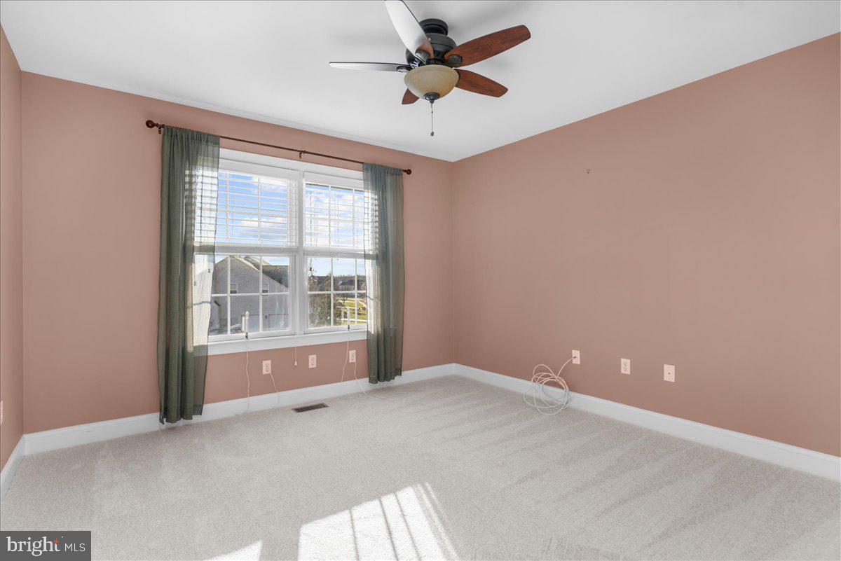 COUNTRY CLUB ESTS - Residential