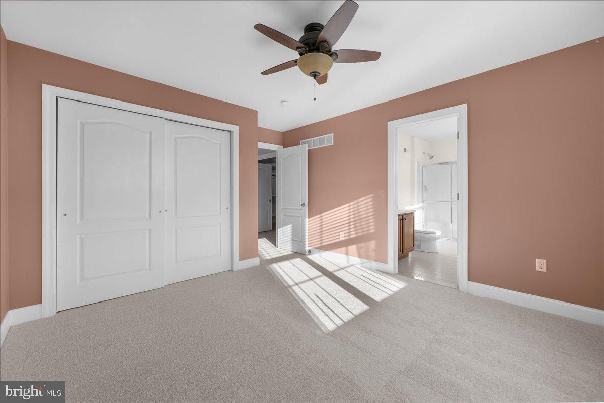 COUNTRY CLUB ESTS - Residential