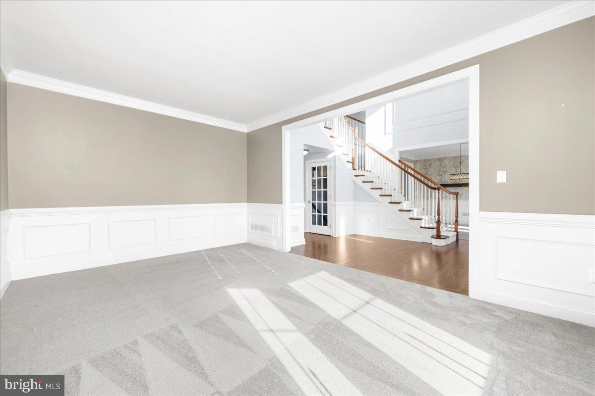 COUNTRY CLUB ESTS - Residential