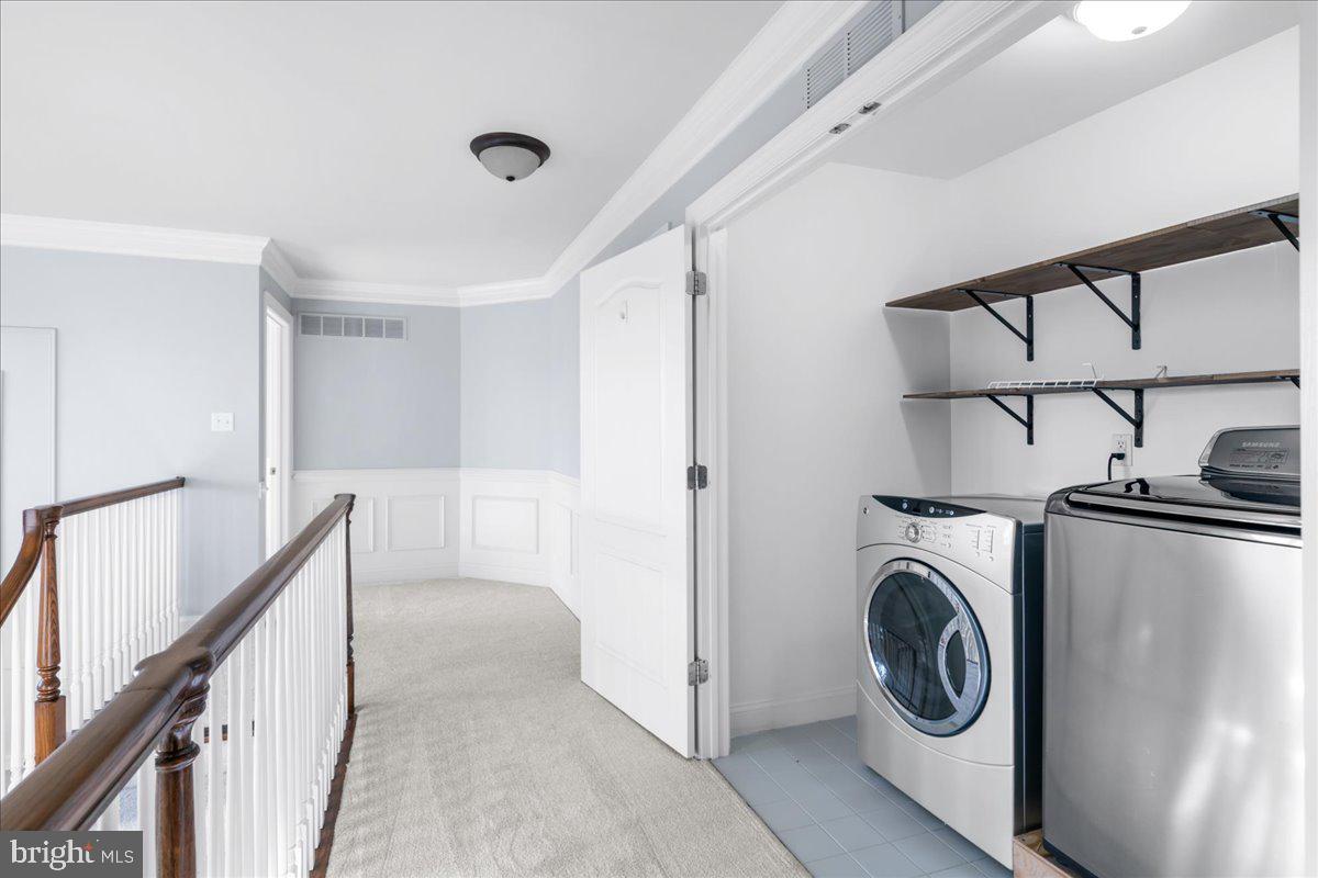 COUNTRY CLUB ESTS - Residential