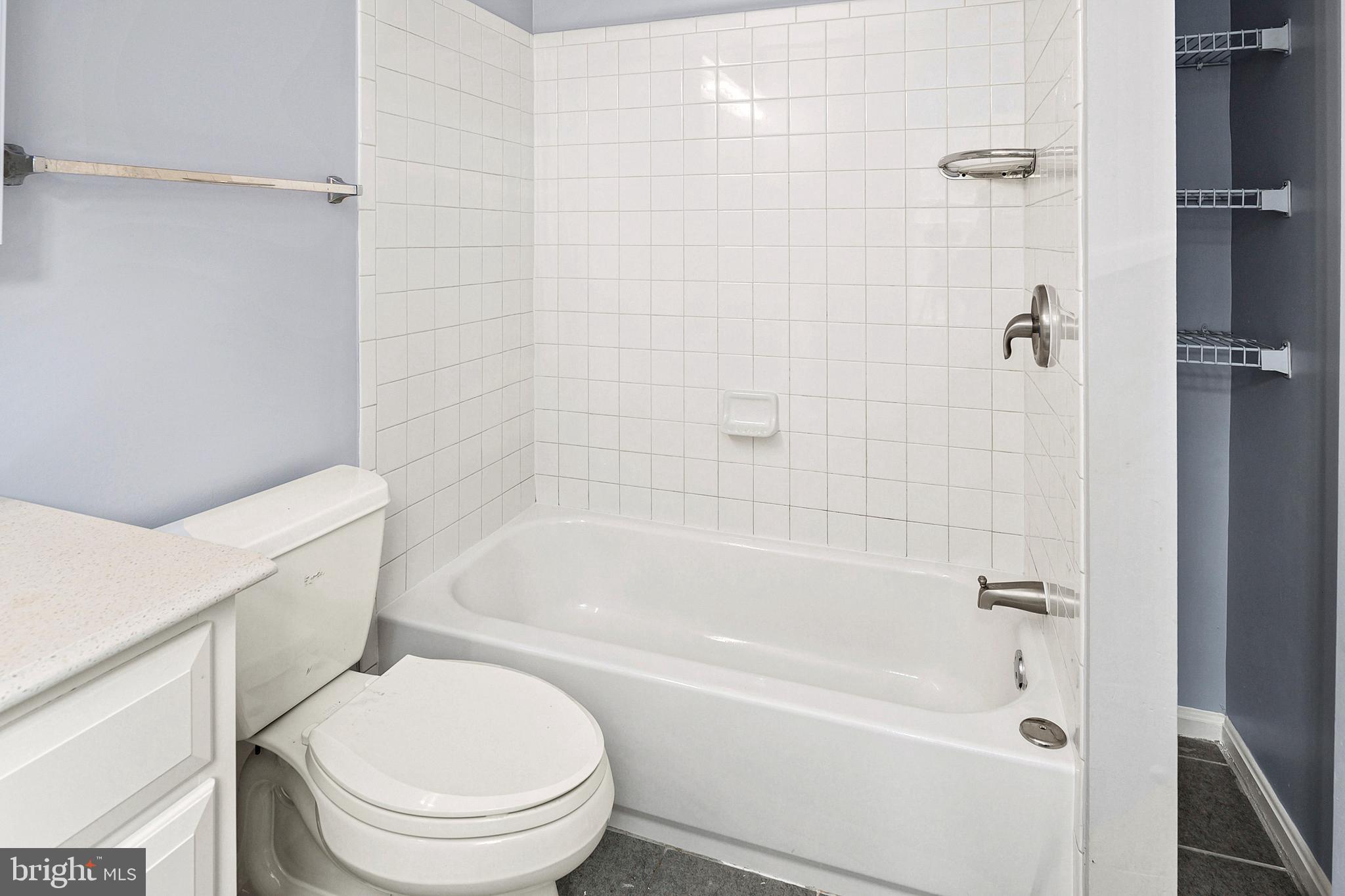 WESTLAKE - Residential Lease