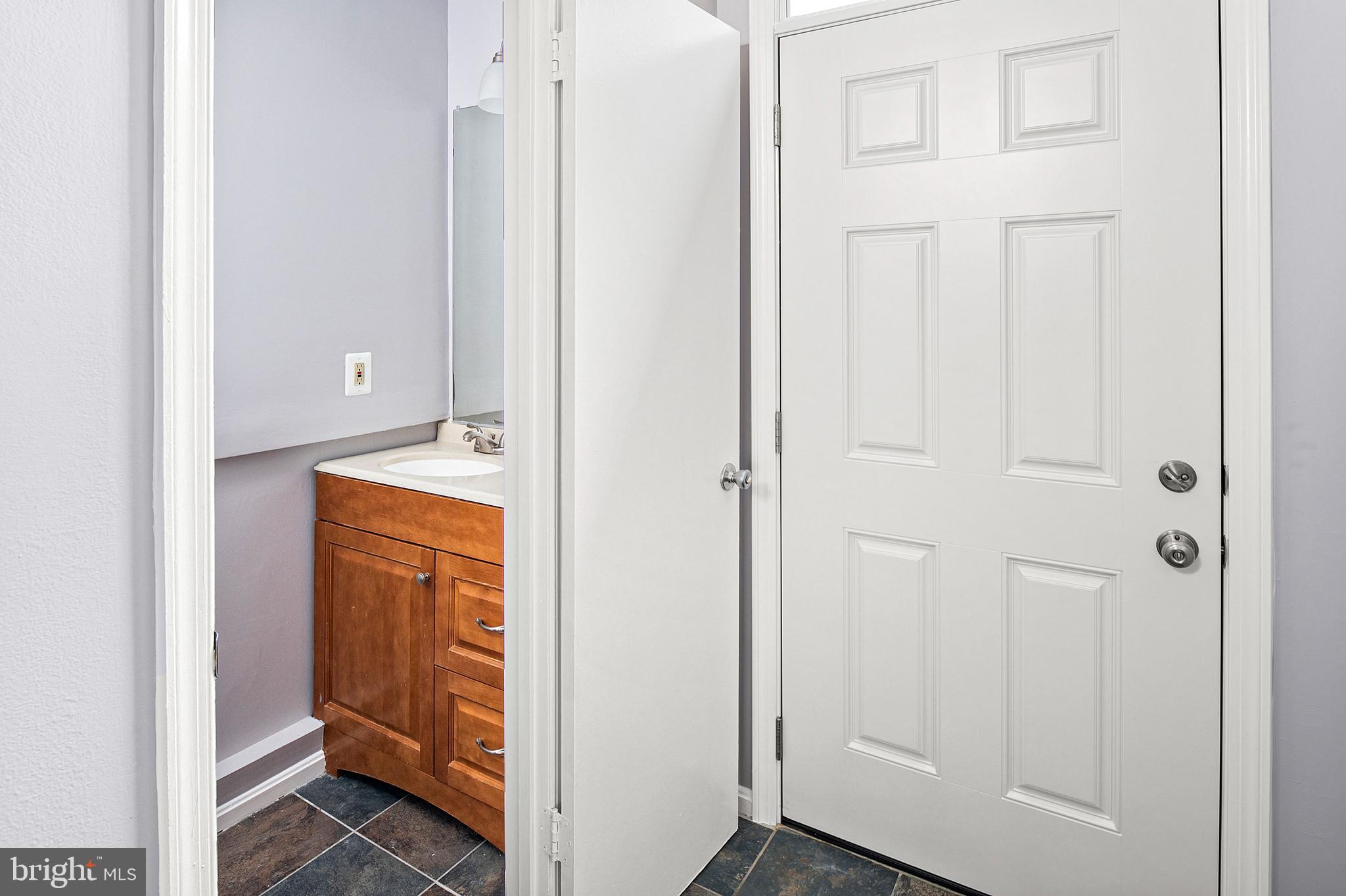 WESTLAKE - Residential Lease