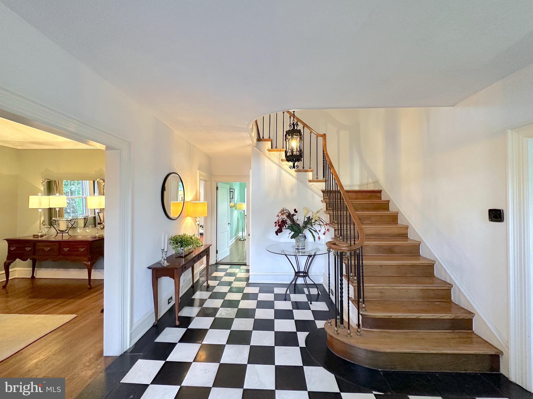 MERION STATION - Residential