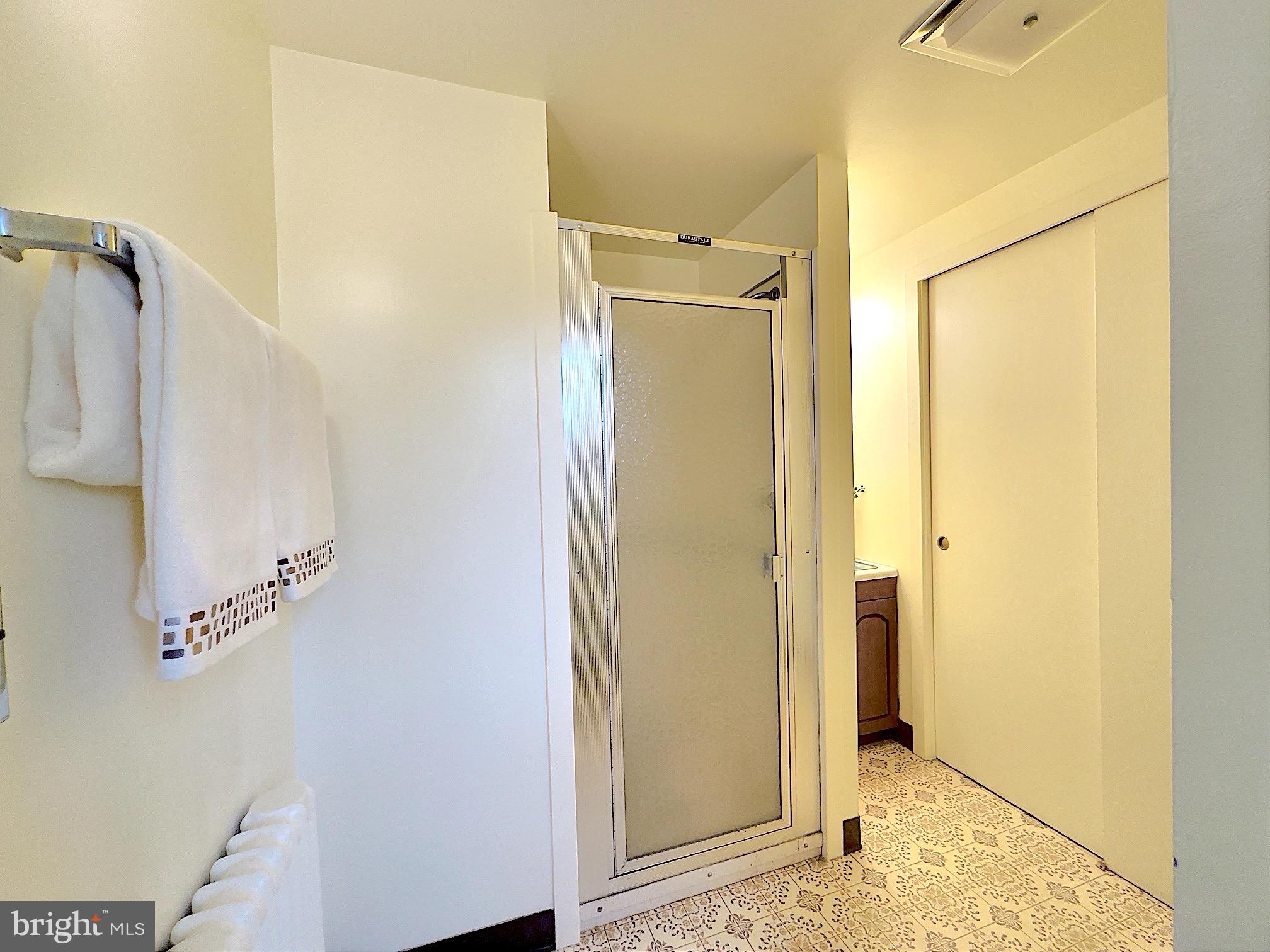 MERION STATION - Residential