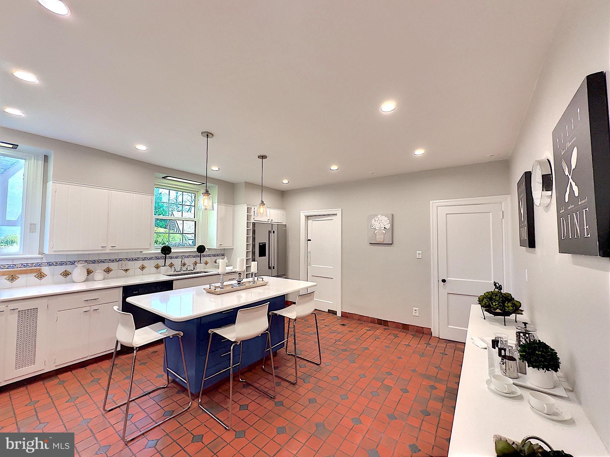 MERION STATION - Residential