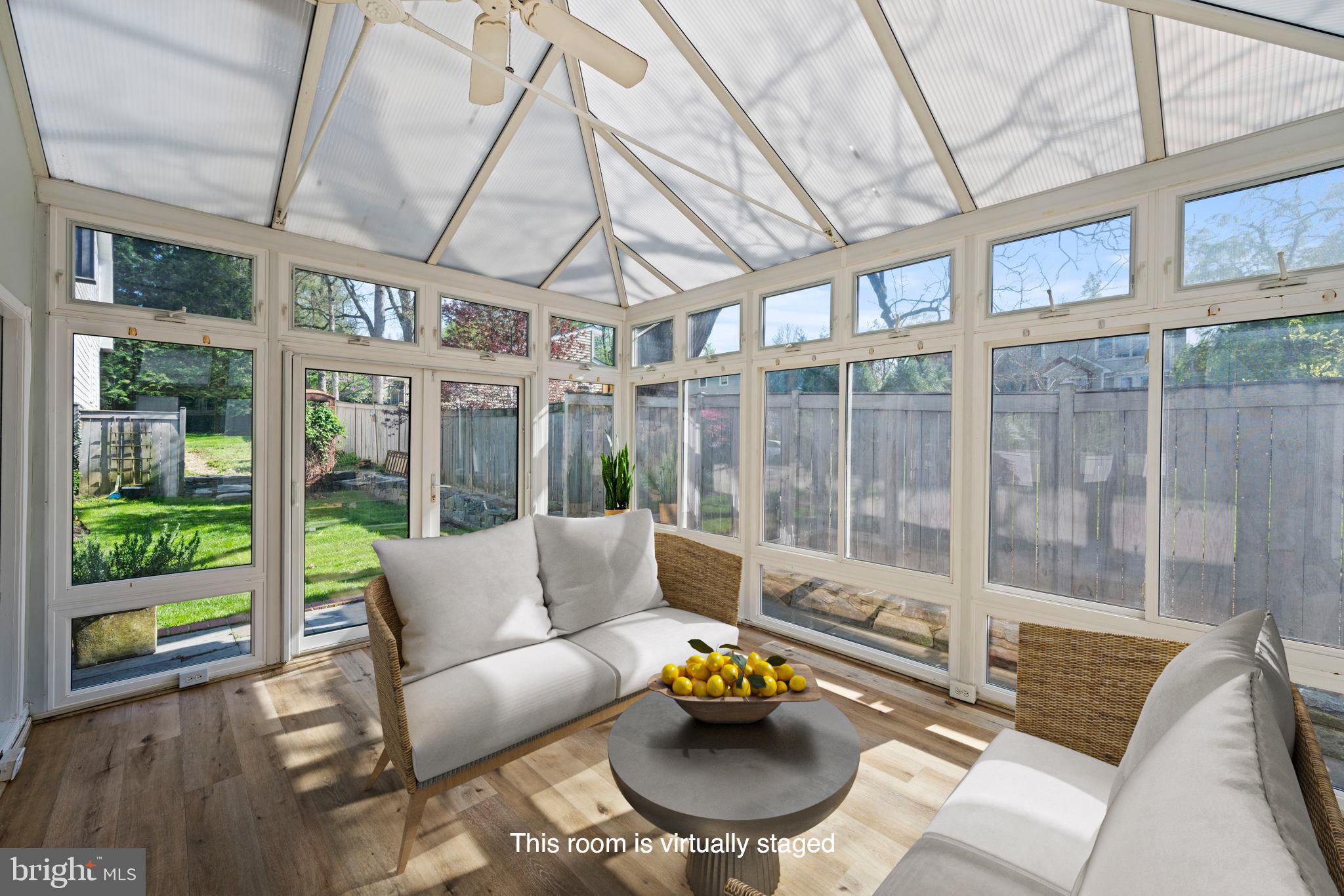 OAKWOOD KNOLLS - Residential