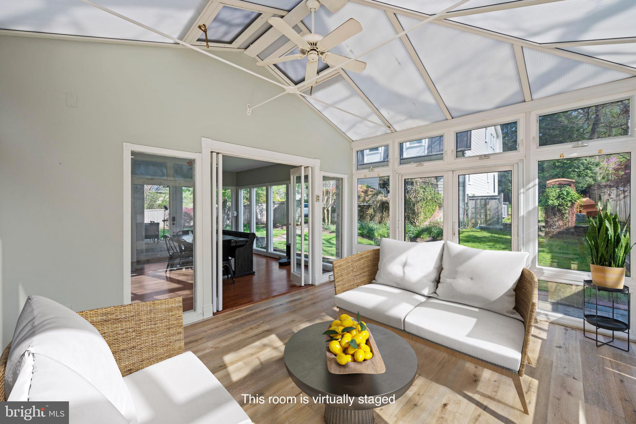 OAKWOOD KNOLLS - Residential