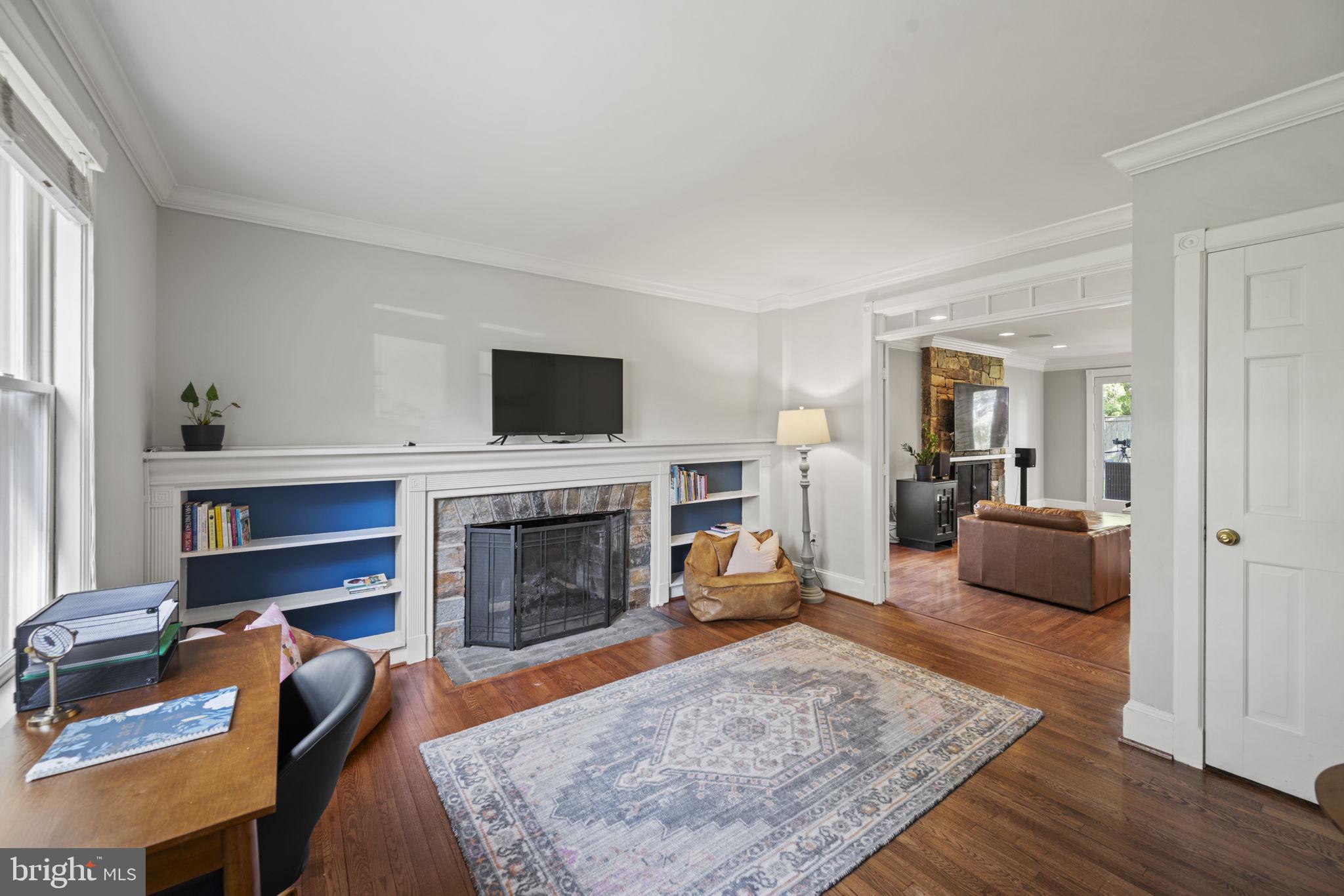 OAKWOOD KNOLLS - Residential