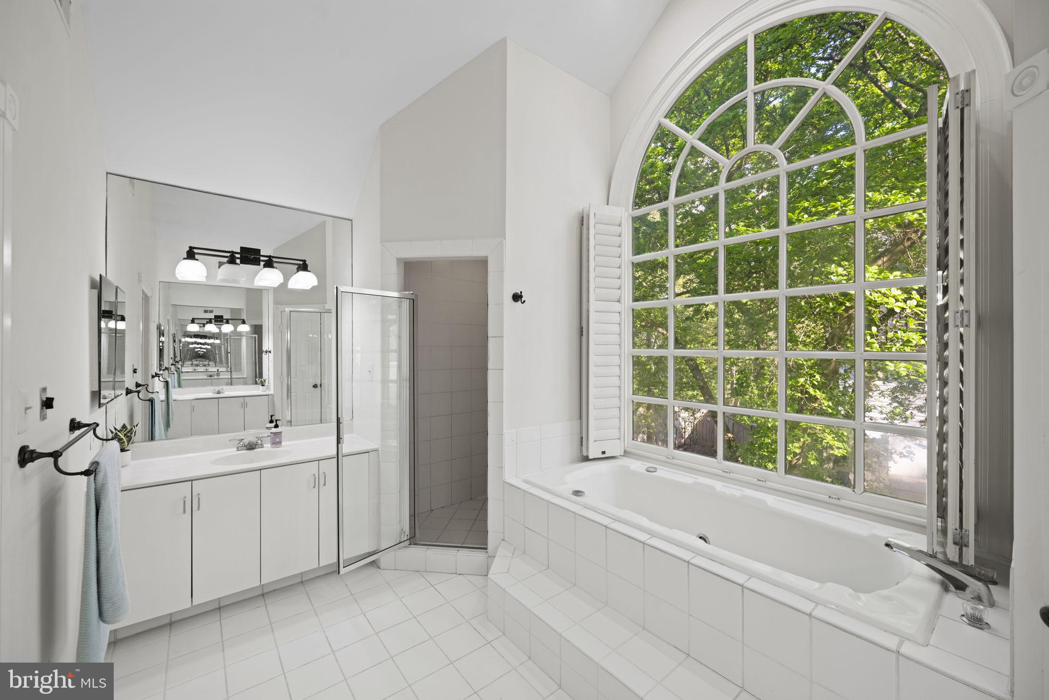 OAKWOOD KNOLLS - Residential