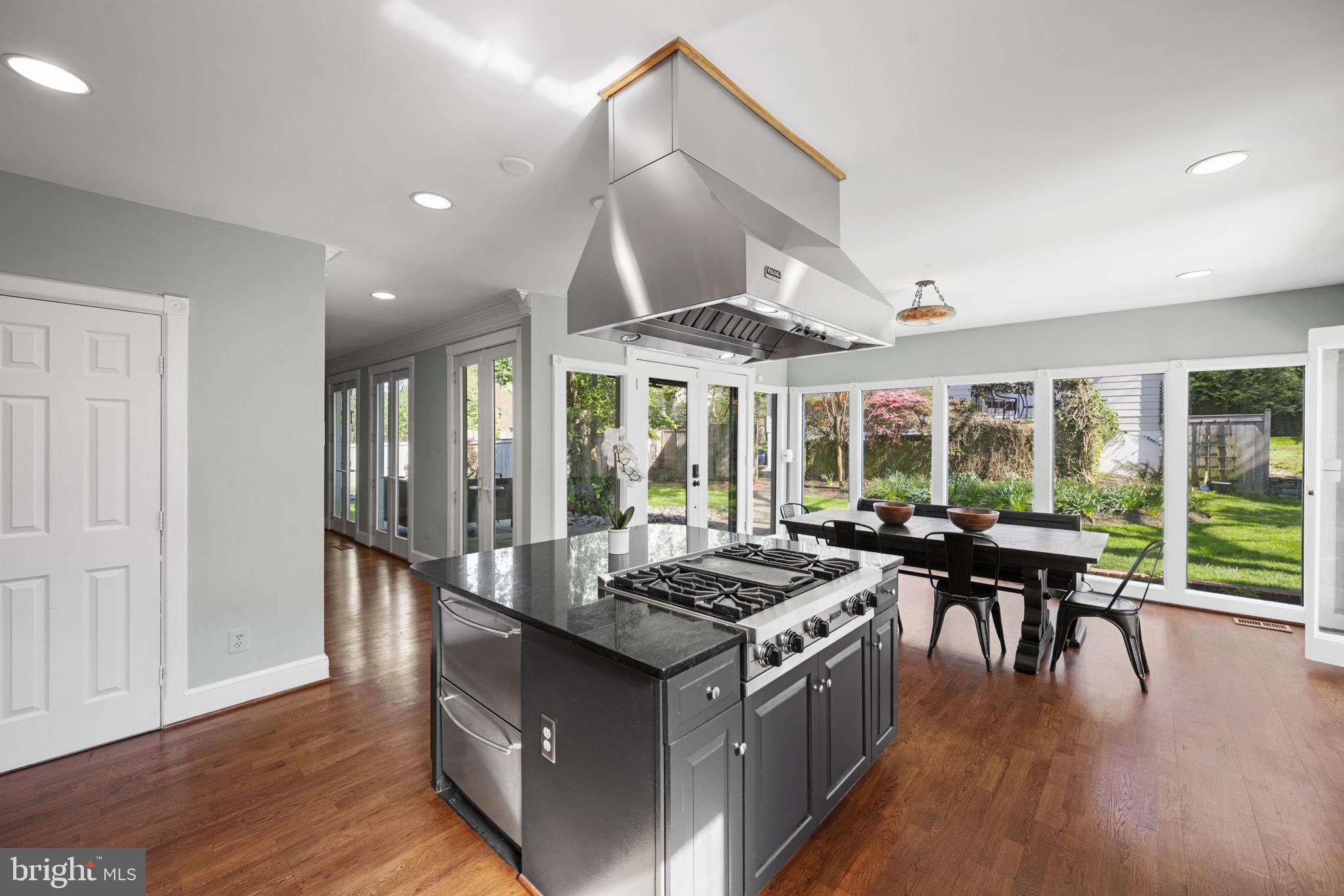 OAKWOOD KNOLLS - Residential