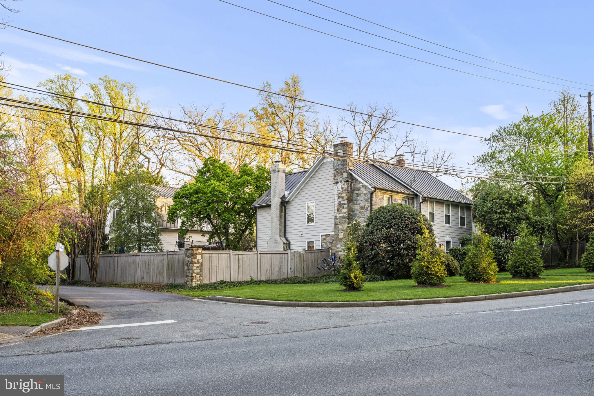 OAKWOOD KNOLLS - Residential