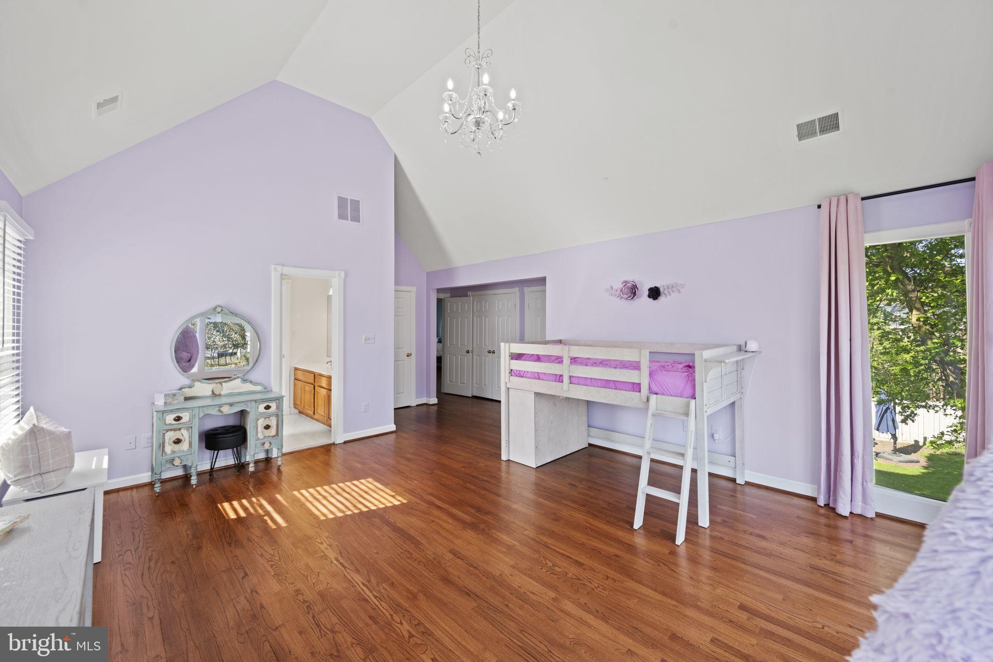 OAKWOOD KNOLLS - Residential