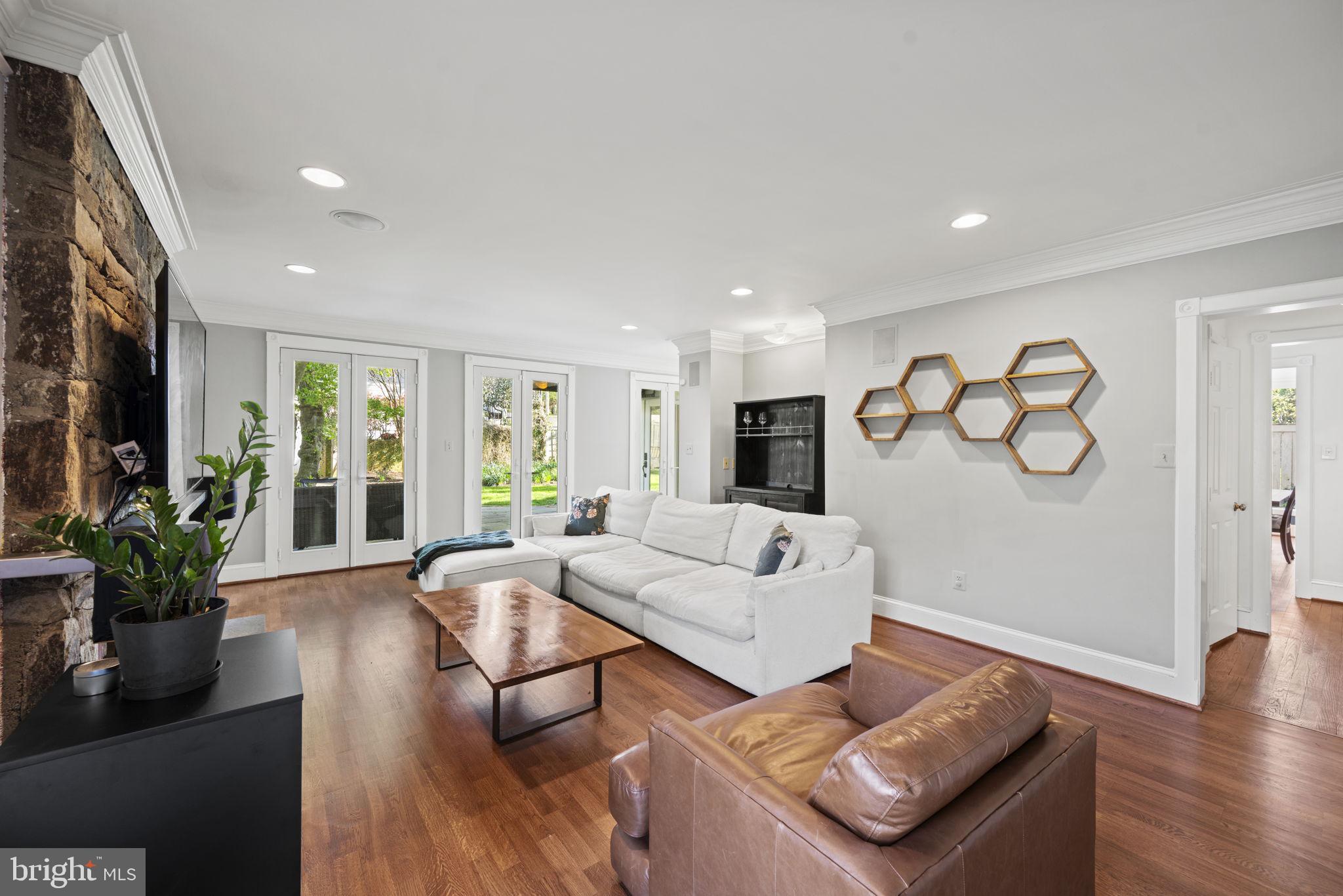 OAKWOOD KNOLLS - Residential