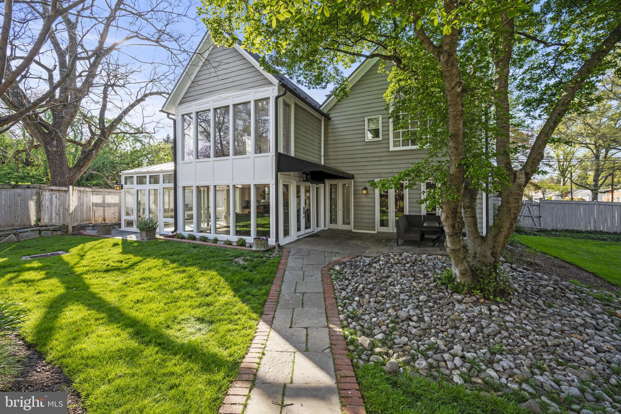 OAKWOOD KNOLLS - Residential